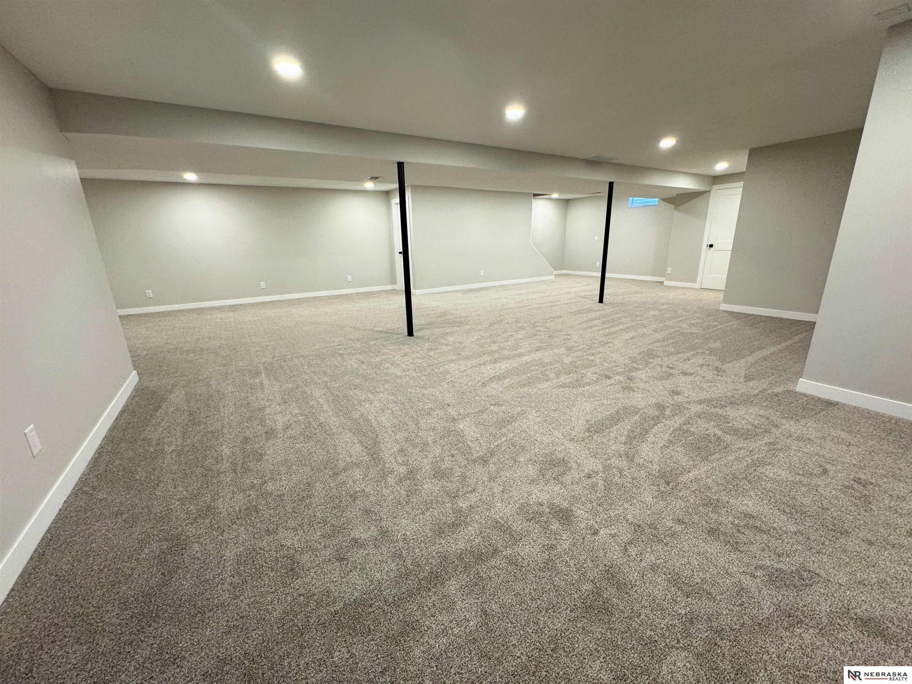 10731 Majestic Lane, Lincoln, Nebraska image 22