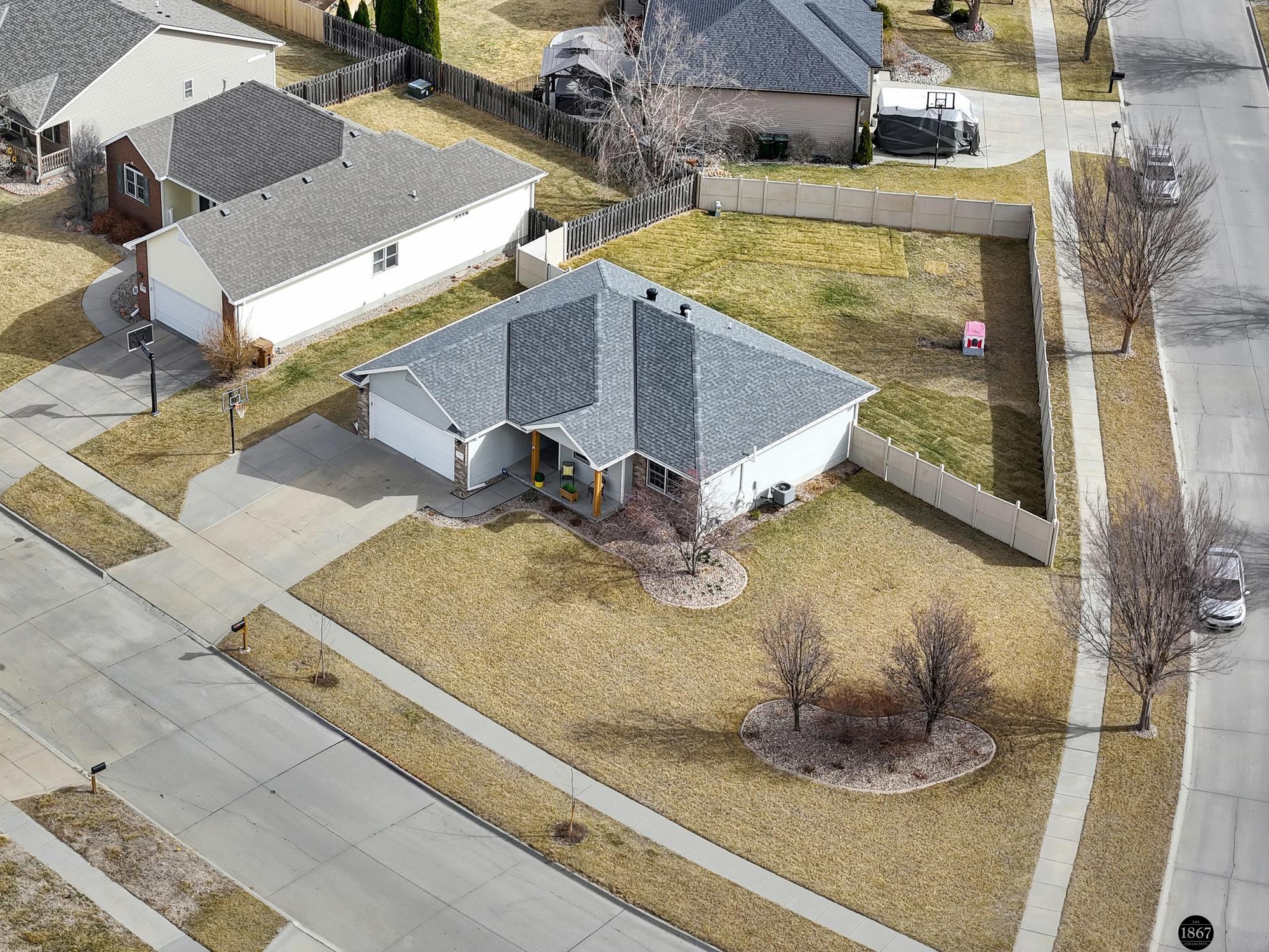 8230 S 57th