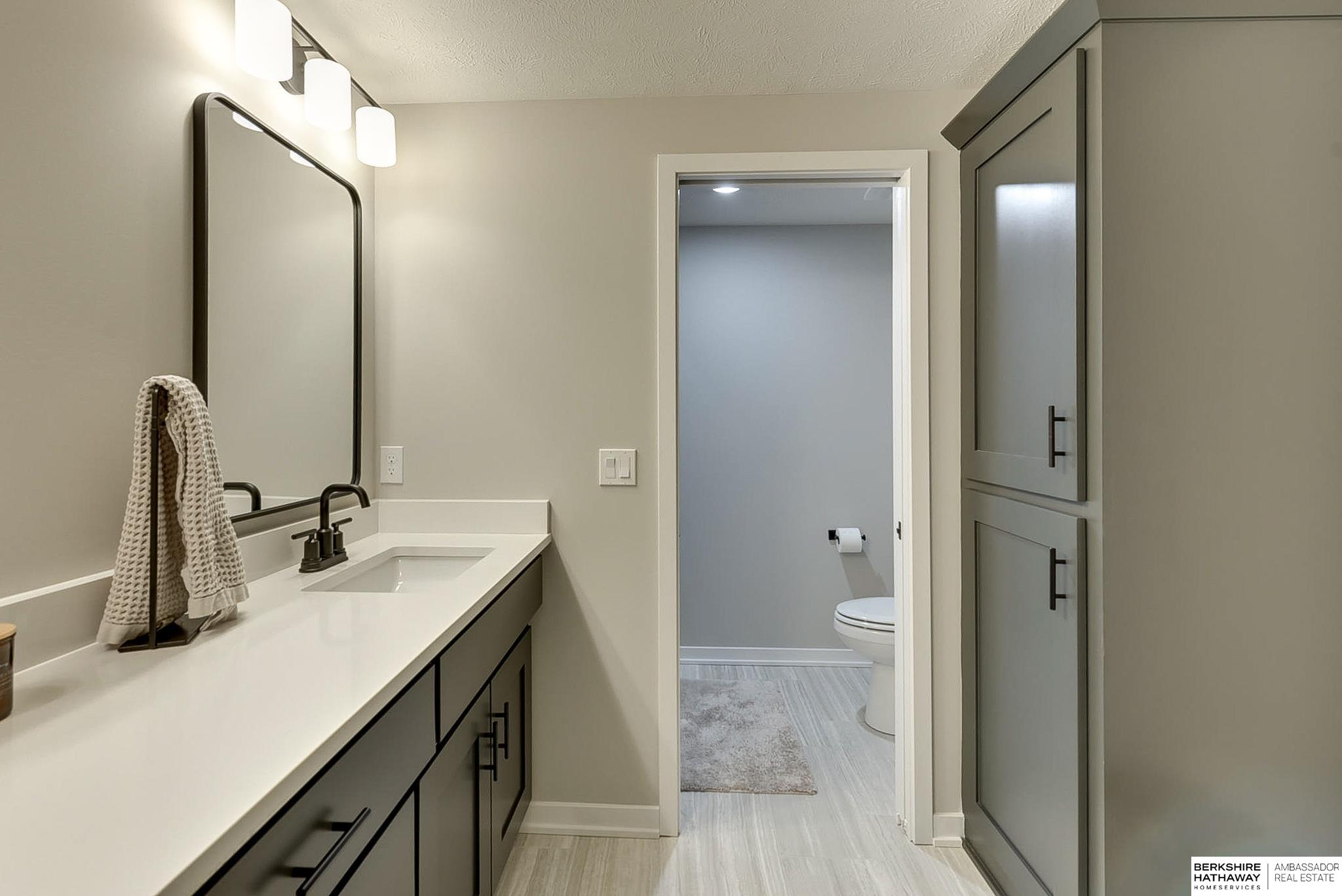 20709 Woodridge Drive, Gretna, Nebraska image 34