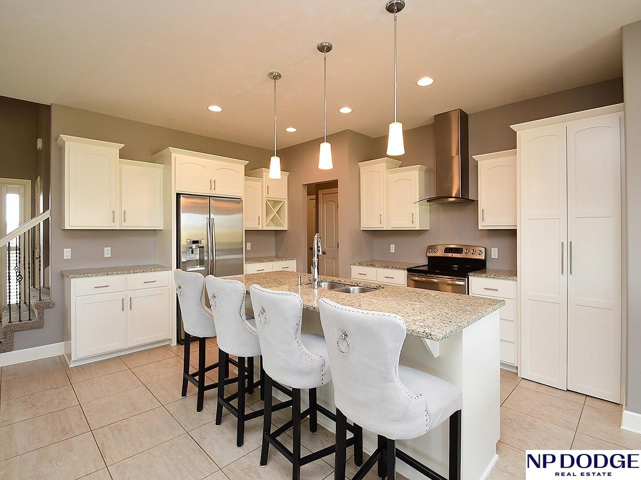 17214 Sunflower Street, Bennington, Nebraska image 12