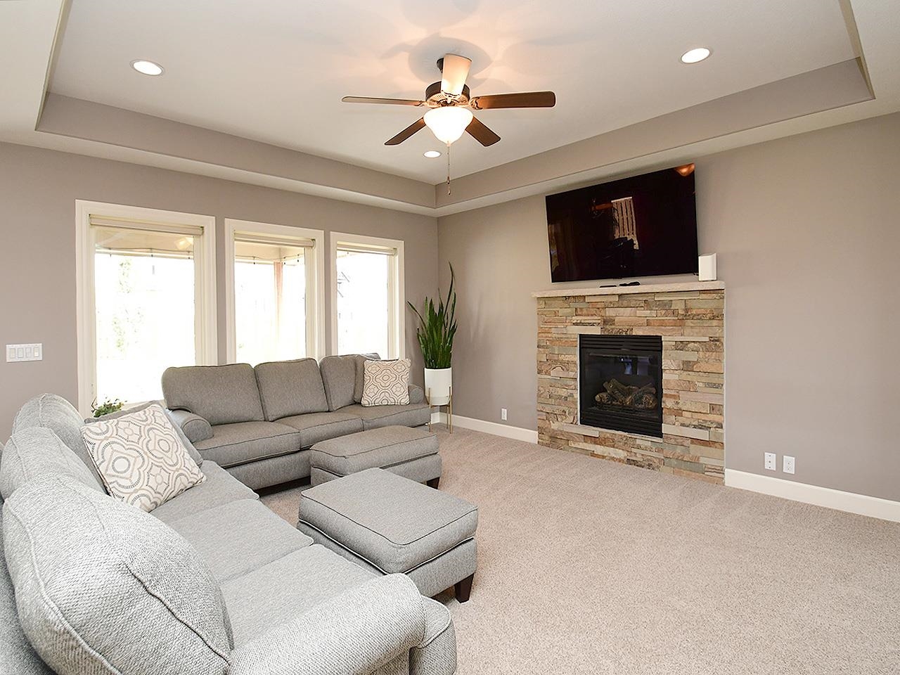 17214 Sunflower Street, Bennington, Nebraska image 7