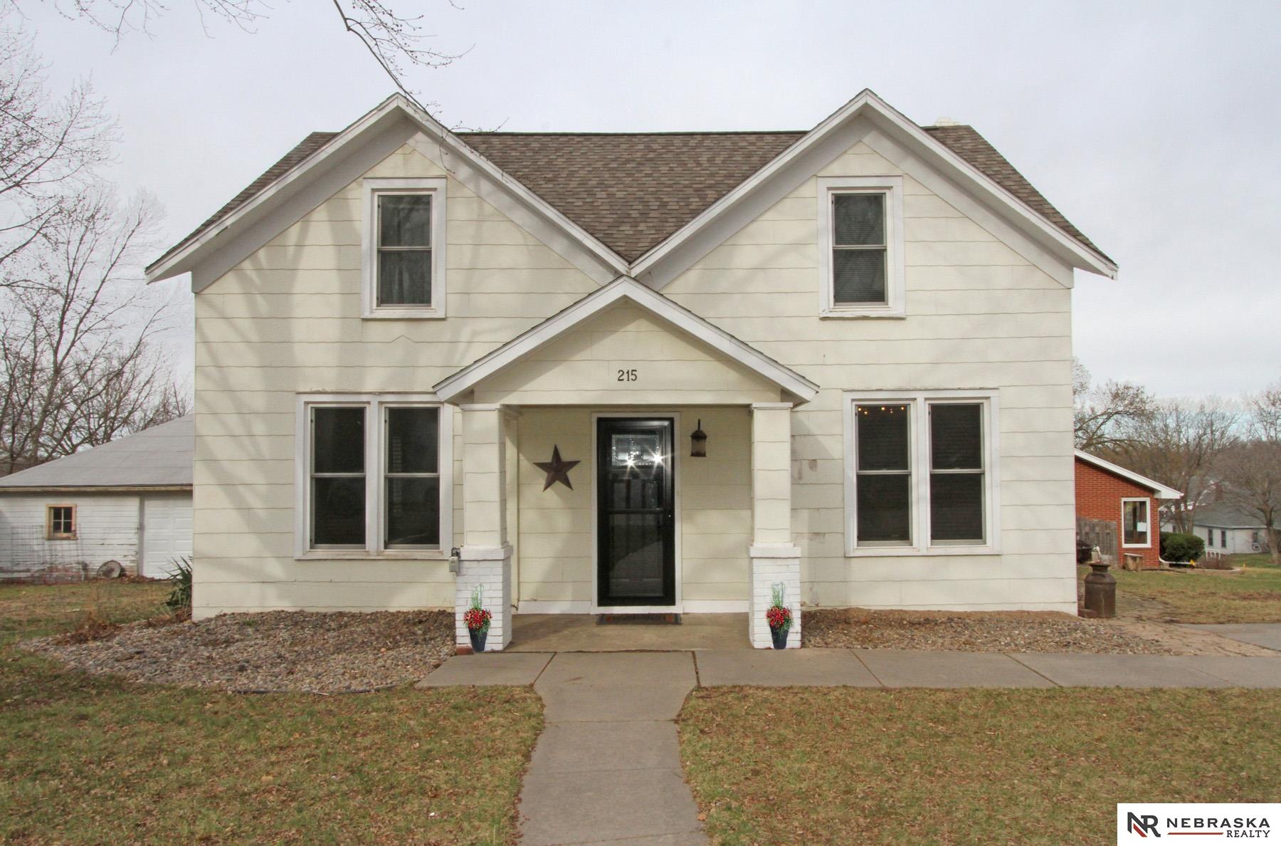 215 Walnut Street, Hickman