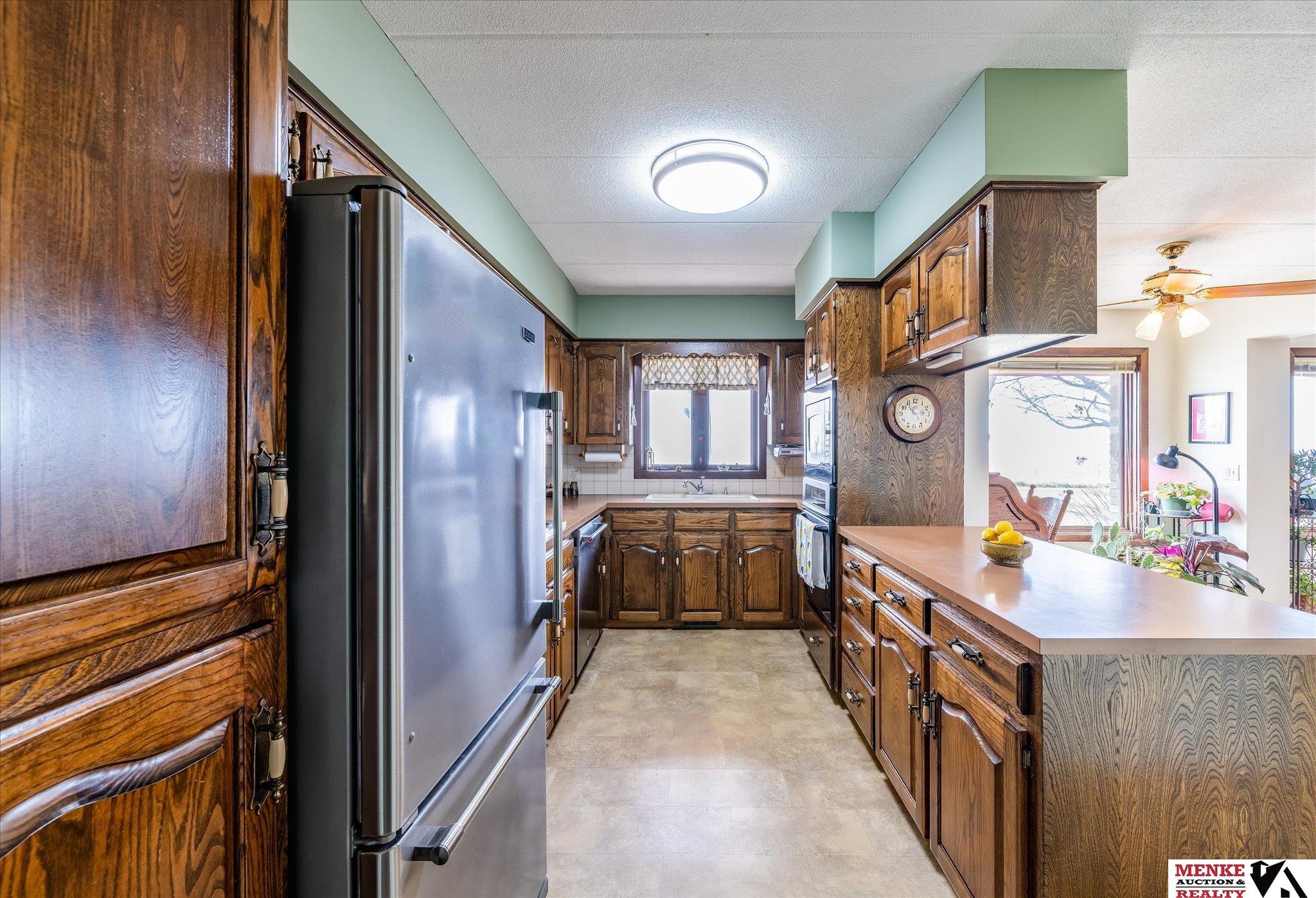 13182 Bluebird Lane, Council Bluffs, Iowa image 12