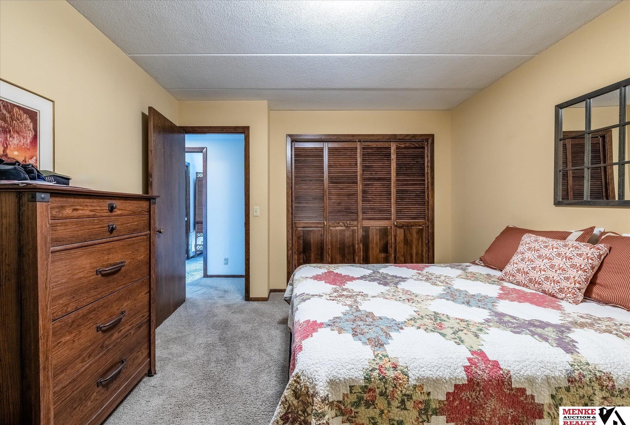 13182 Bluebird Lane, Council Bluffs, Iowa image 27