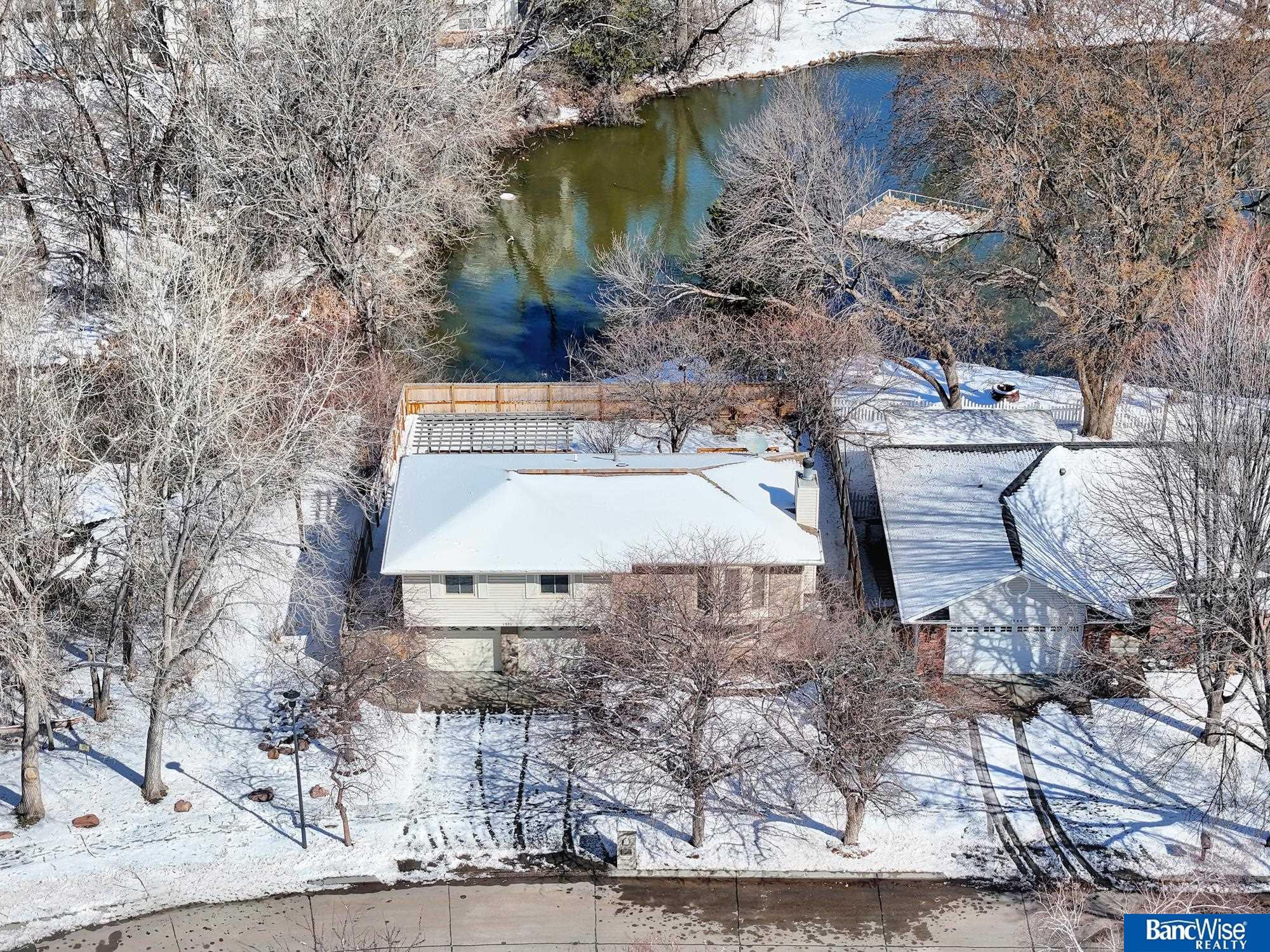 1060 Burma Road, Crete, Nebraska image 32