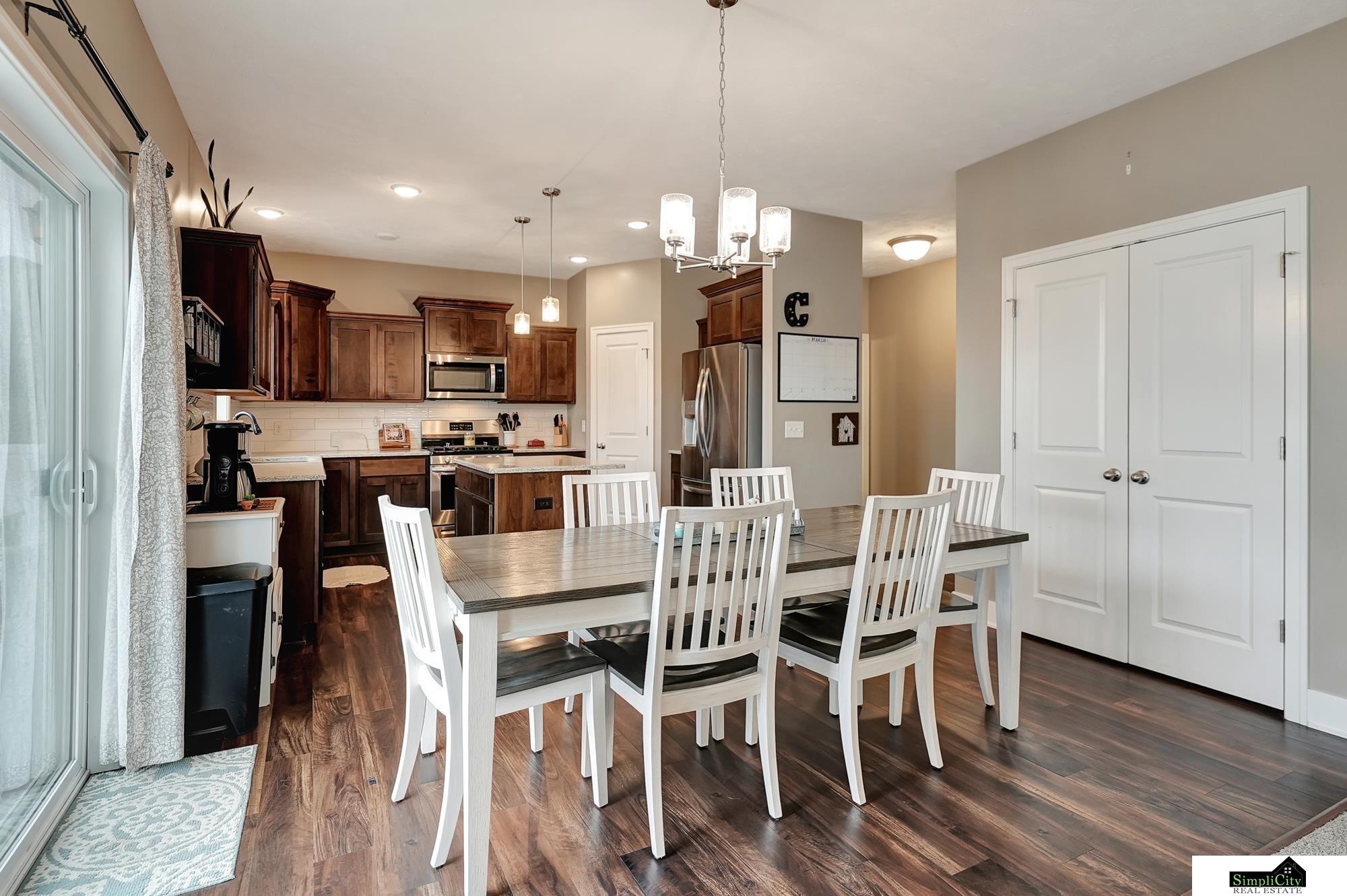 1225 Oakview Drive, Hickman, Nebraska image 12