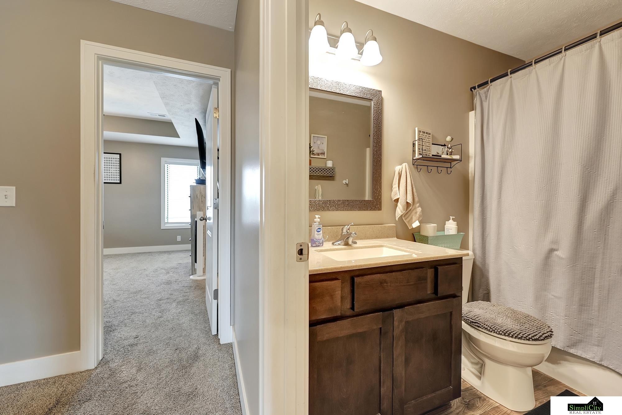 1225 Oakview Drive, Hickman, Nebraska image 28
