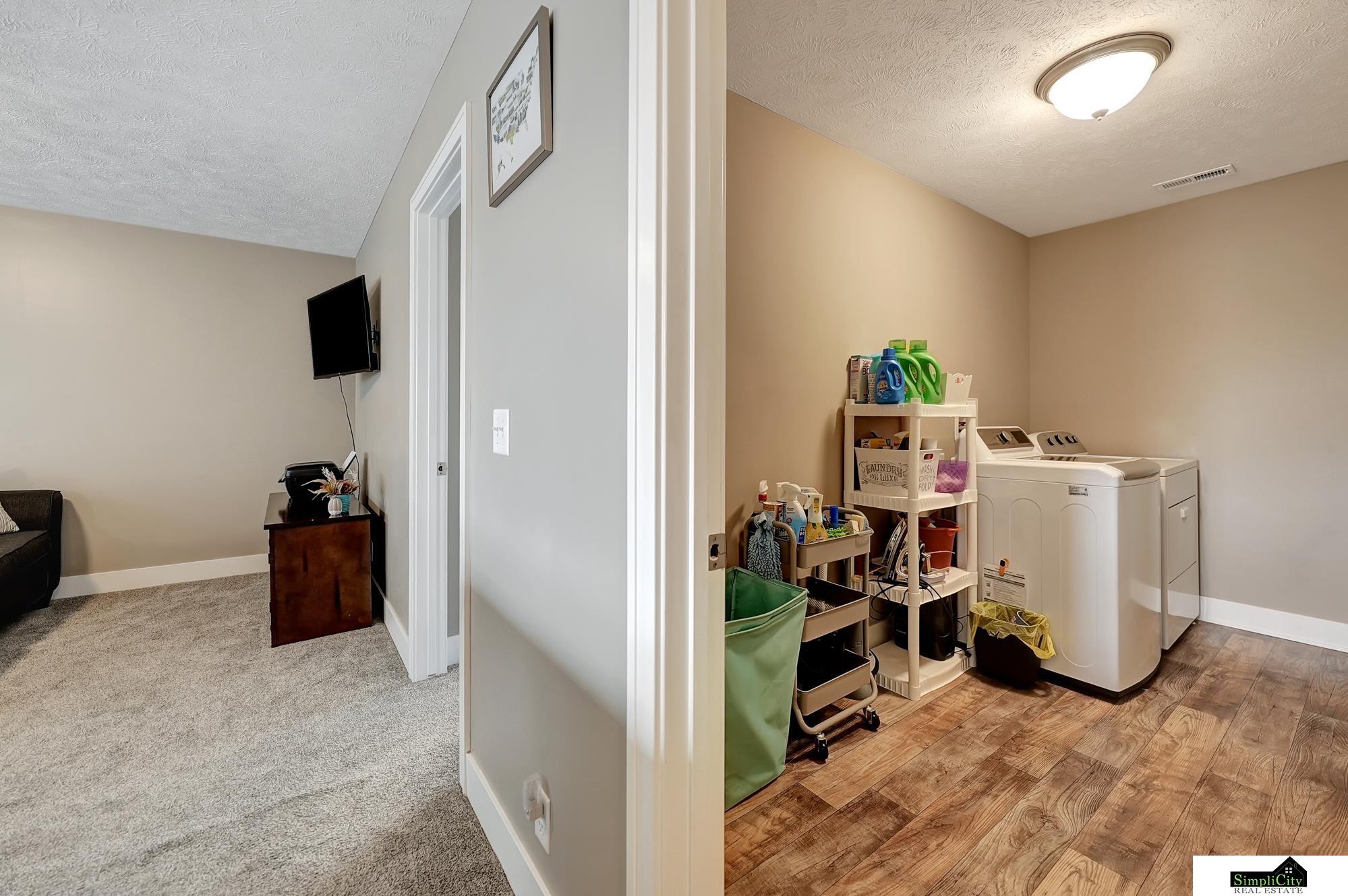 1225 Oakview Drive, Hickman, Nebraska image 44