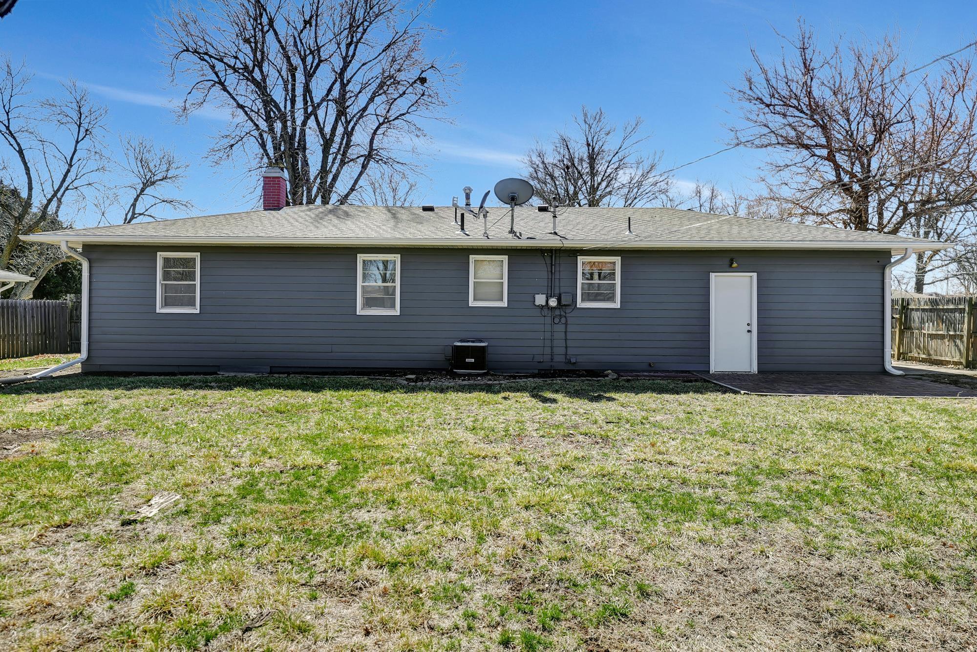 2212 Hillcrest Street, Beatrice, Nebraska image 41