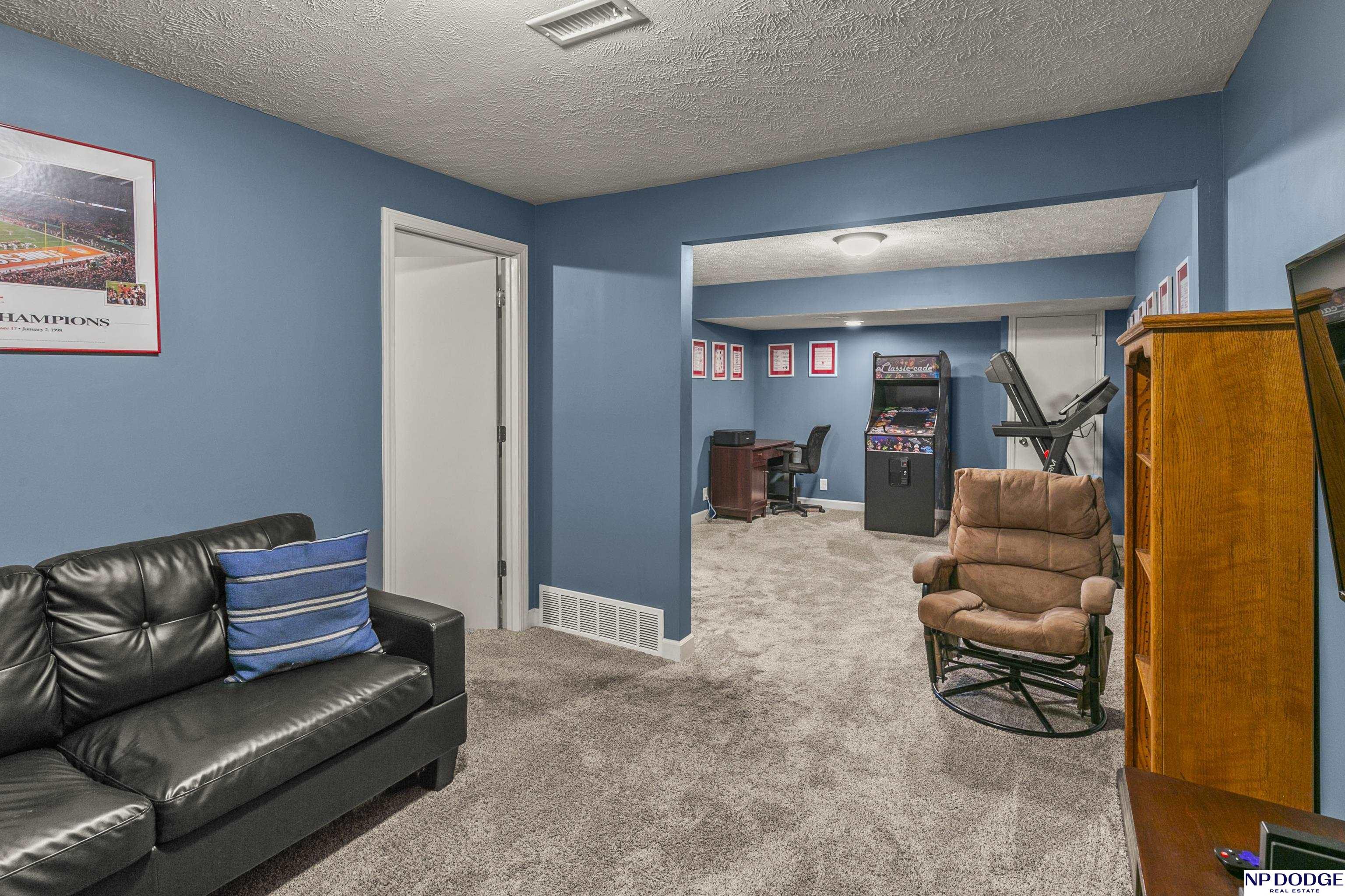 7832 Read Plaza, Omaha, Nebraska image 29