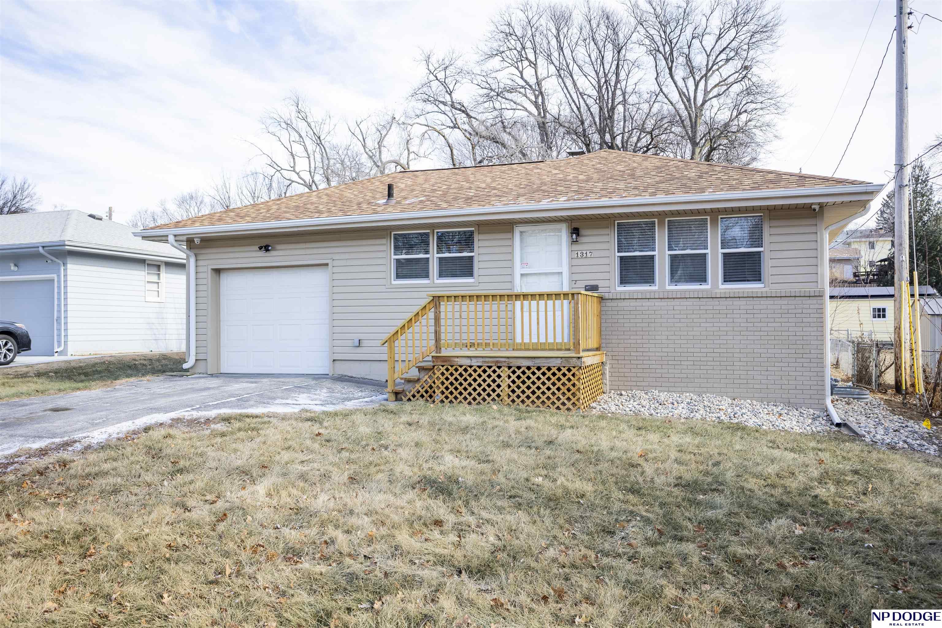1317 S 55th Street, Omaha, Nebraska image 2