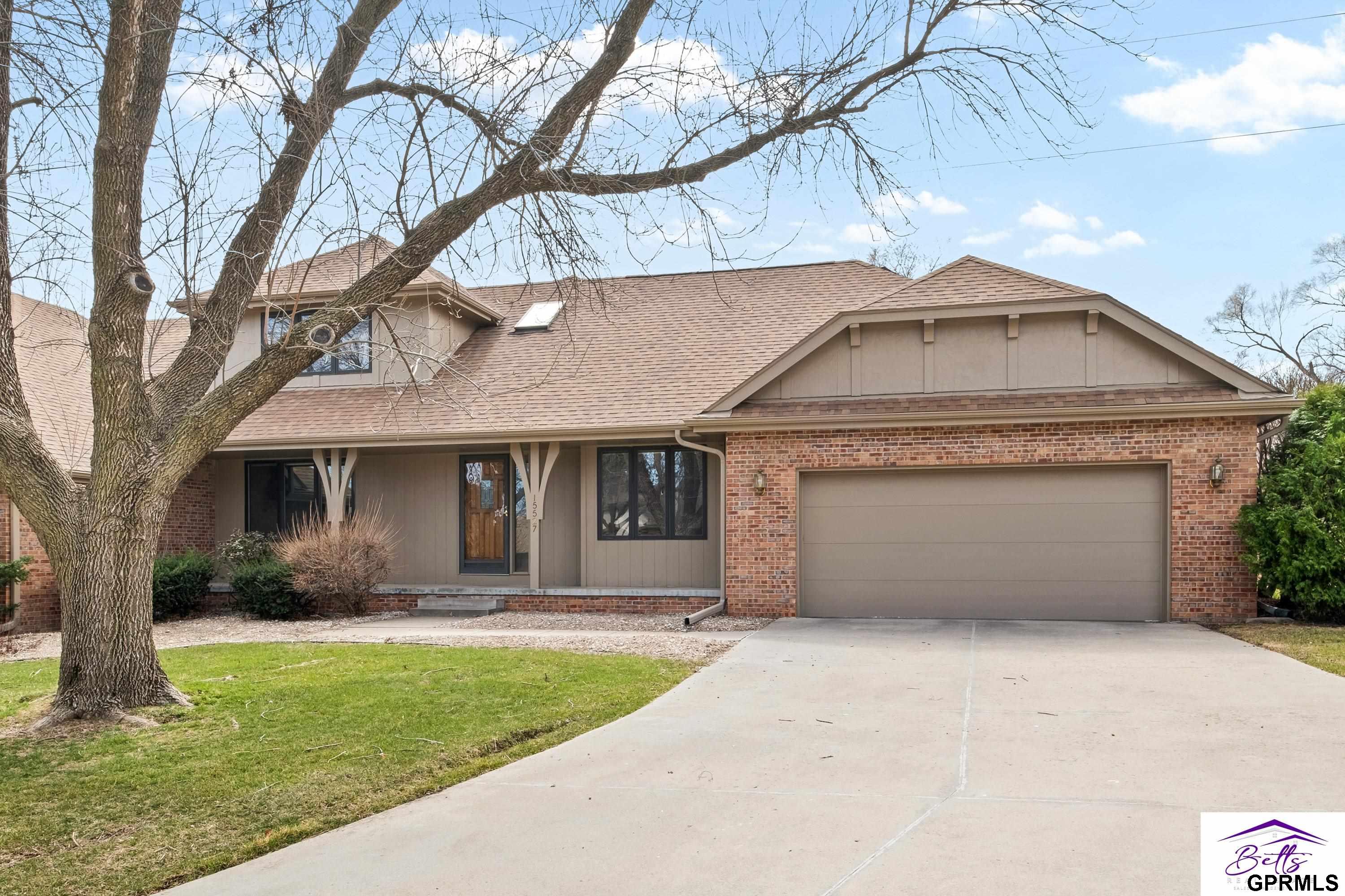 15527 Mason Circle, Omaha, Nebraska image 1