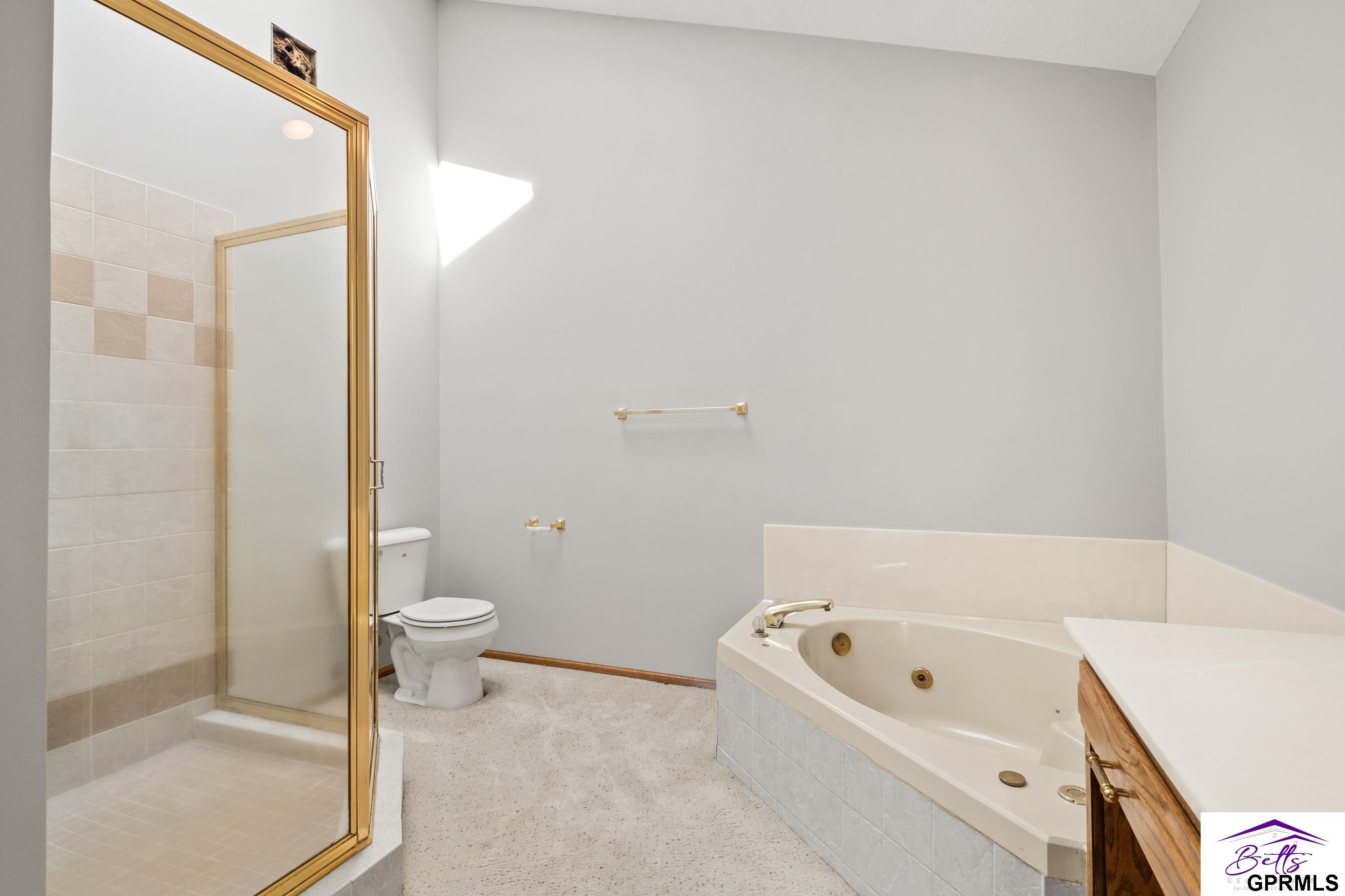 15527 Mason Circle, Omaha, Nebraska image 15