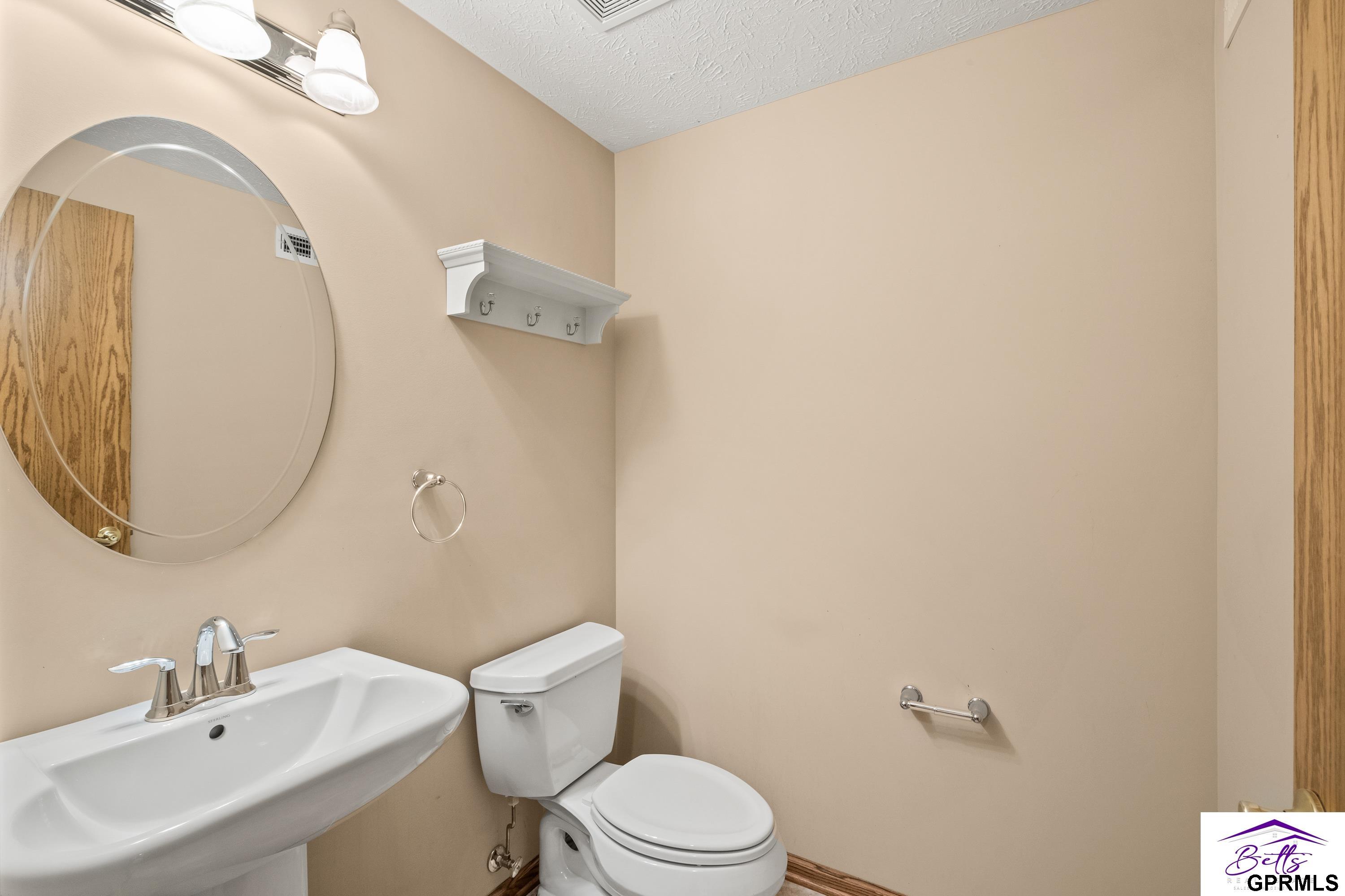 15527 Mason Circle, Omaha, Nebraska image 27