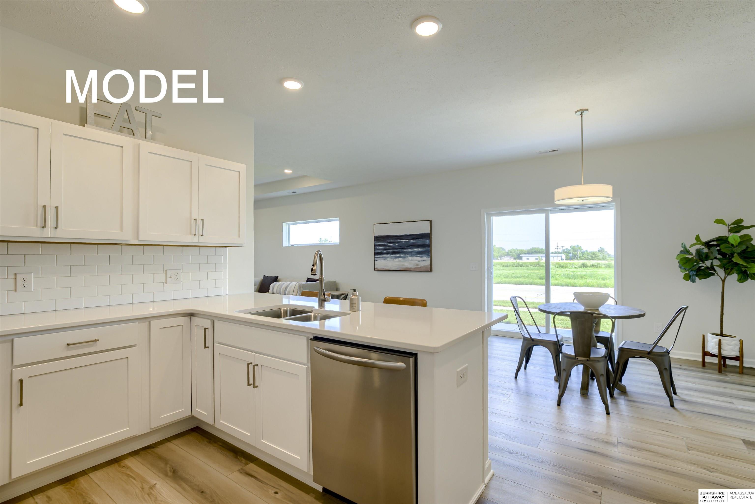 2183 Brandon Lane, Fremont, Nebraska image 12