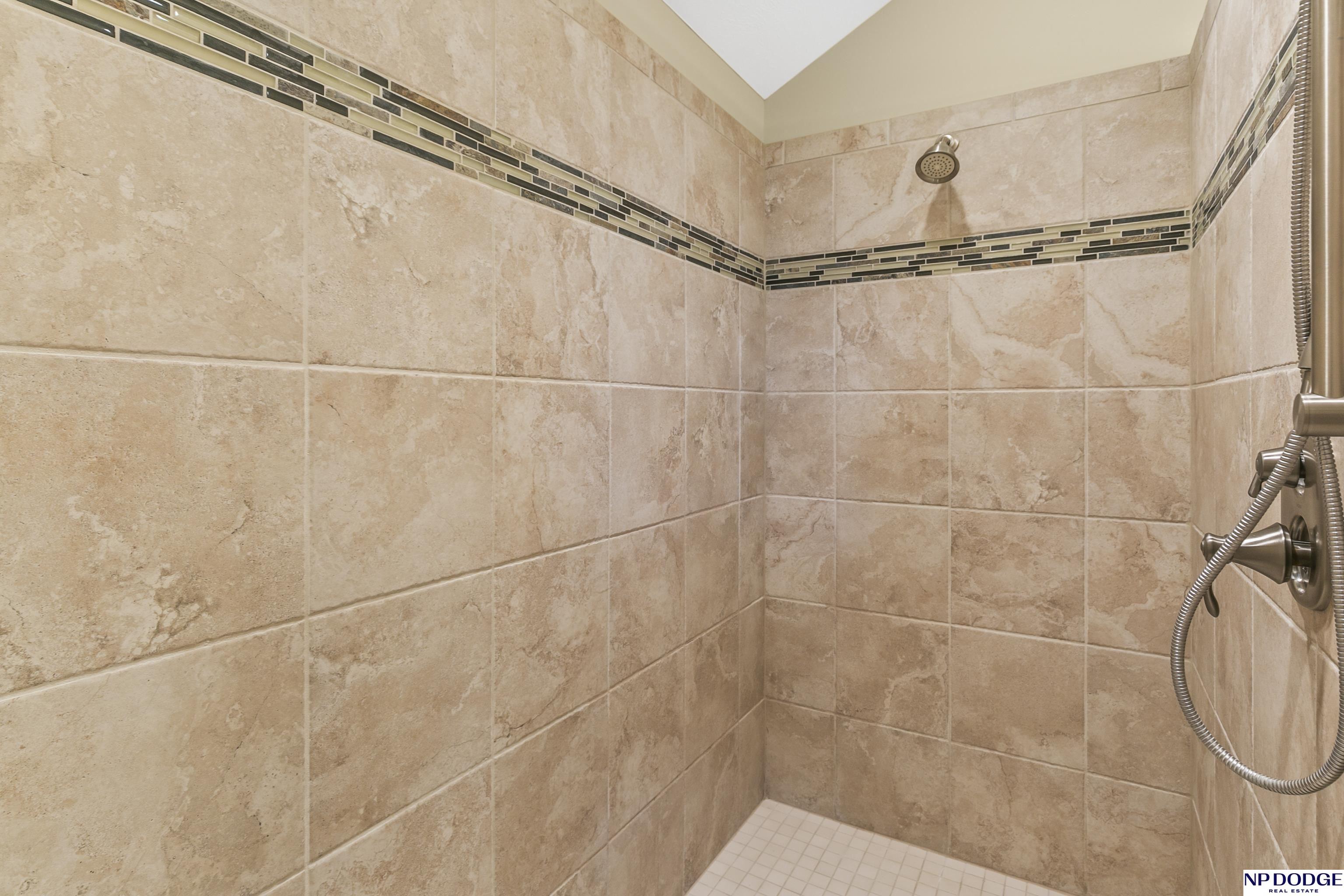 2316 N 179 Street, Omaha, Nebraska image 25
