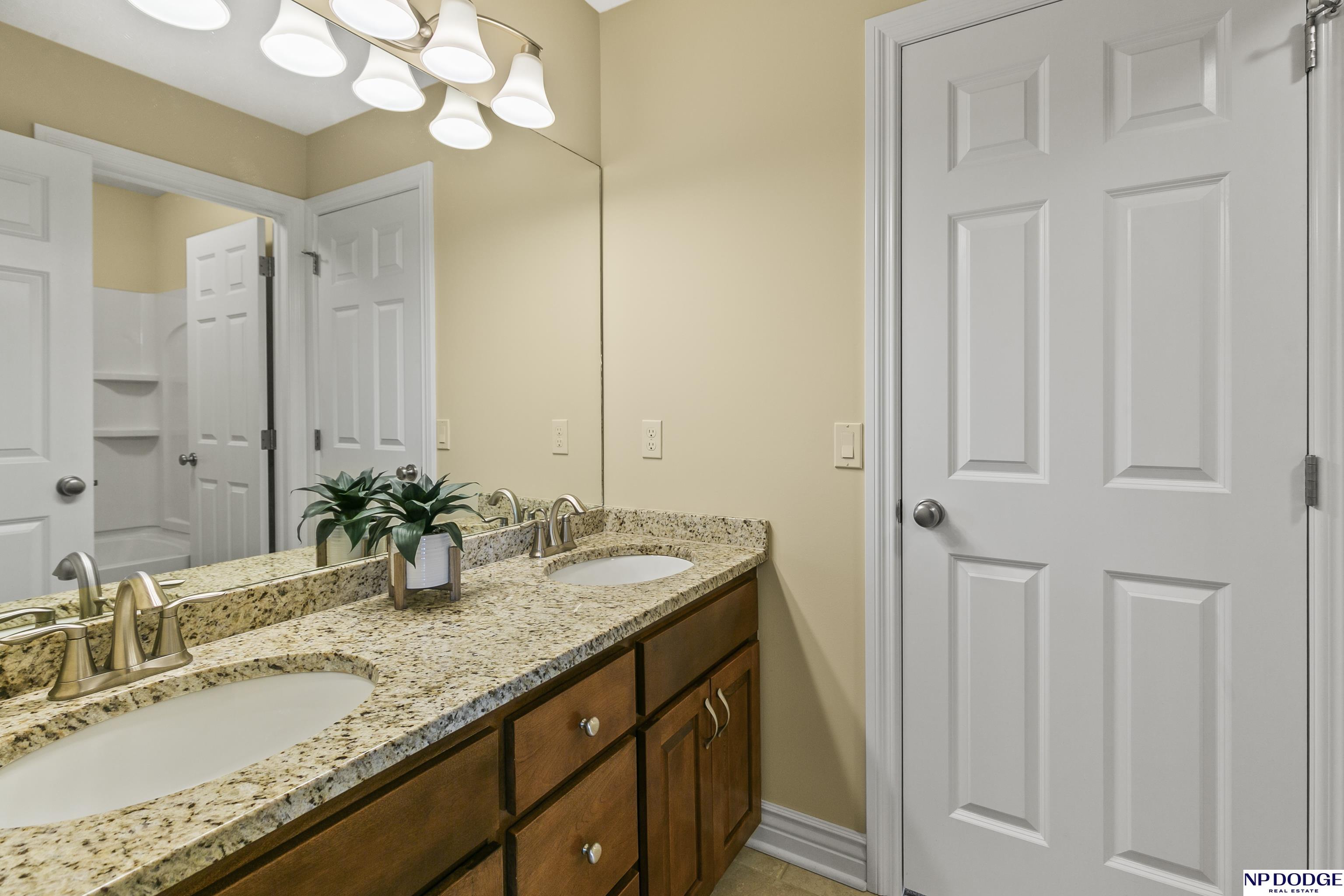 2316 N 179 Street, Omaha, Nebraska image 30