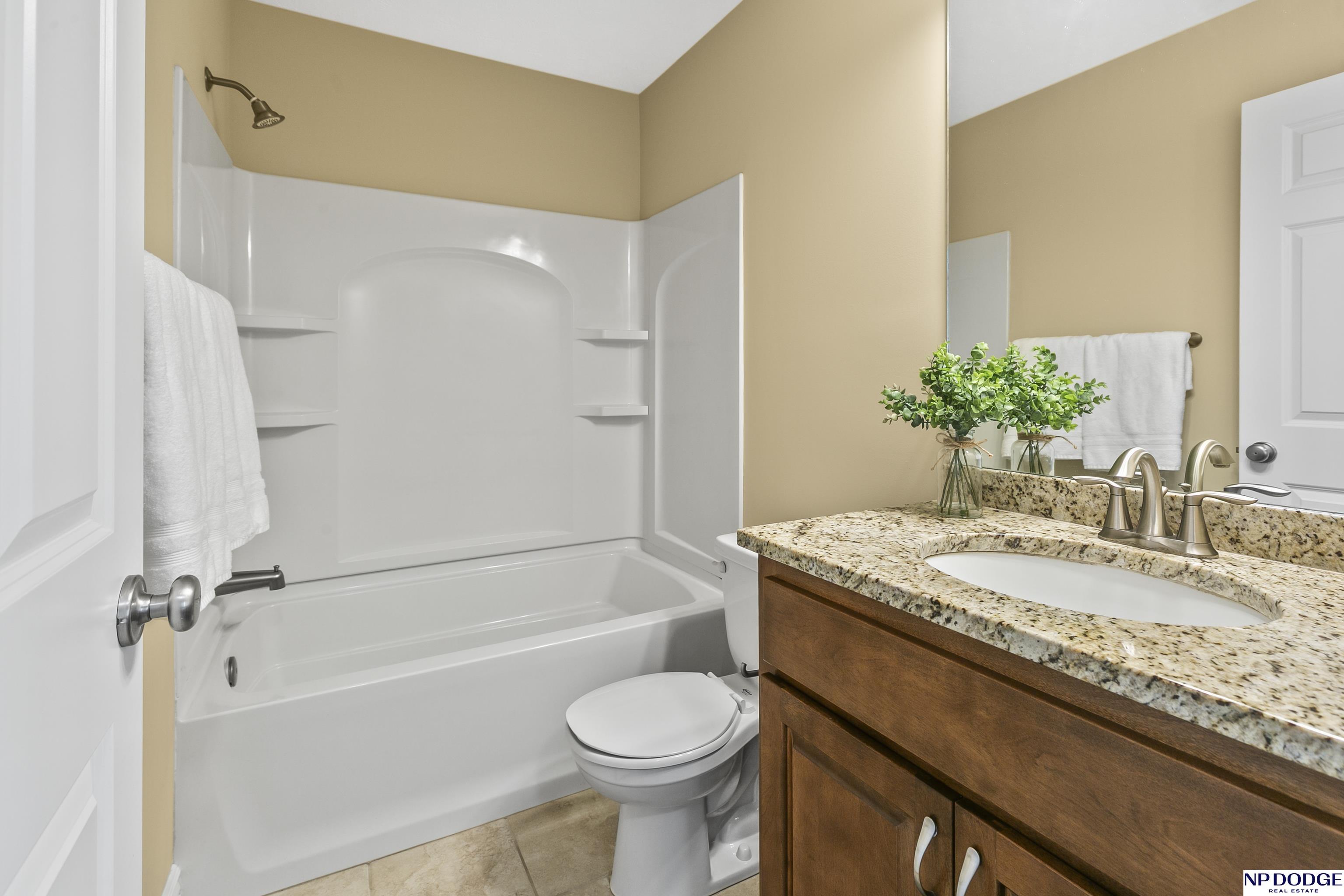 2316 N 179 Street, Omaha, Nebraska image 34