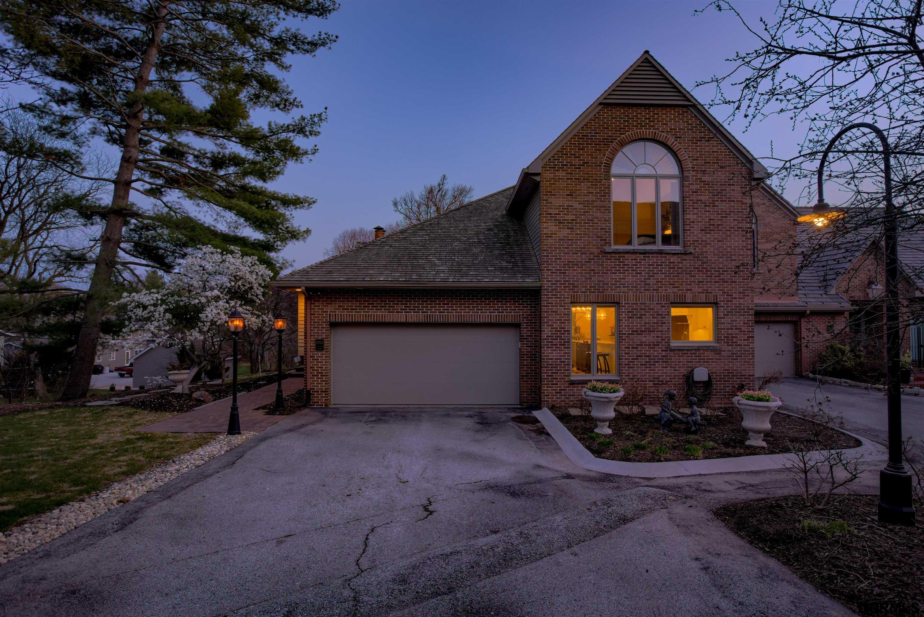 8903 Douglas Court, Omaha, Nebraska image 1