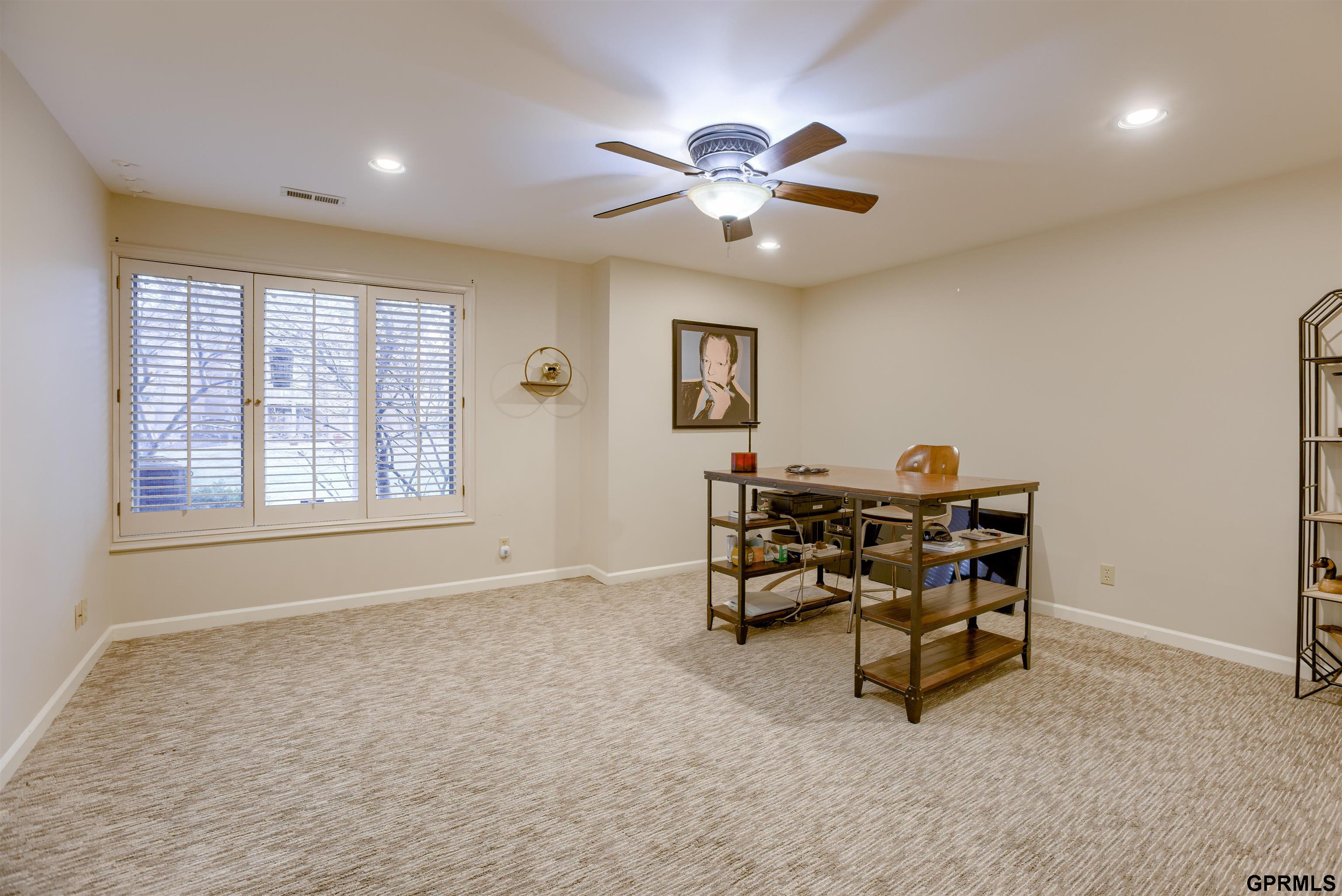 8903 Douglas Court, Omaha, Nebraska image 32