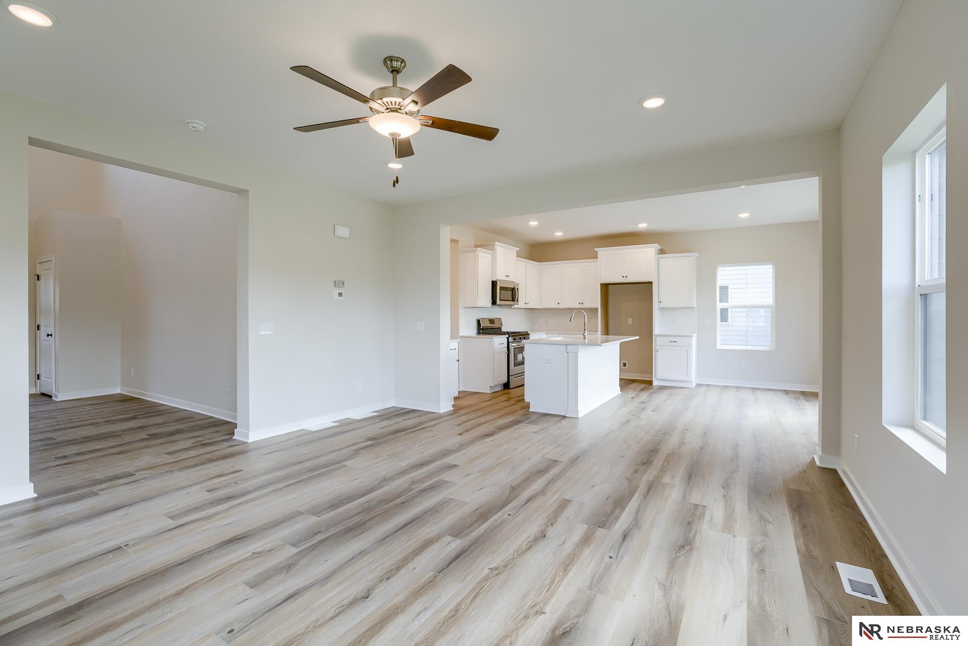 17547 Potter Street, Bennington, Nebraska image 9