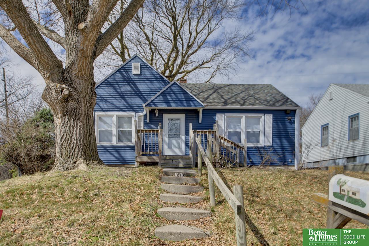 417 Hillcrest Drive, Plattsmouth