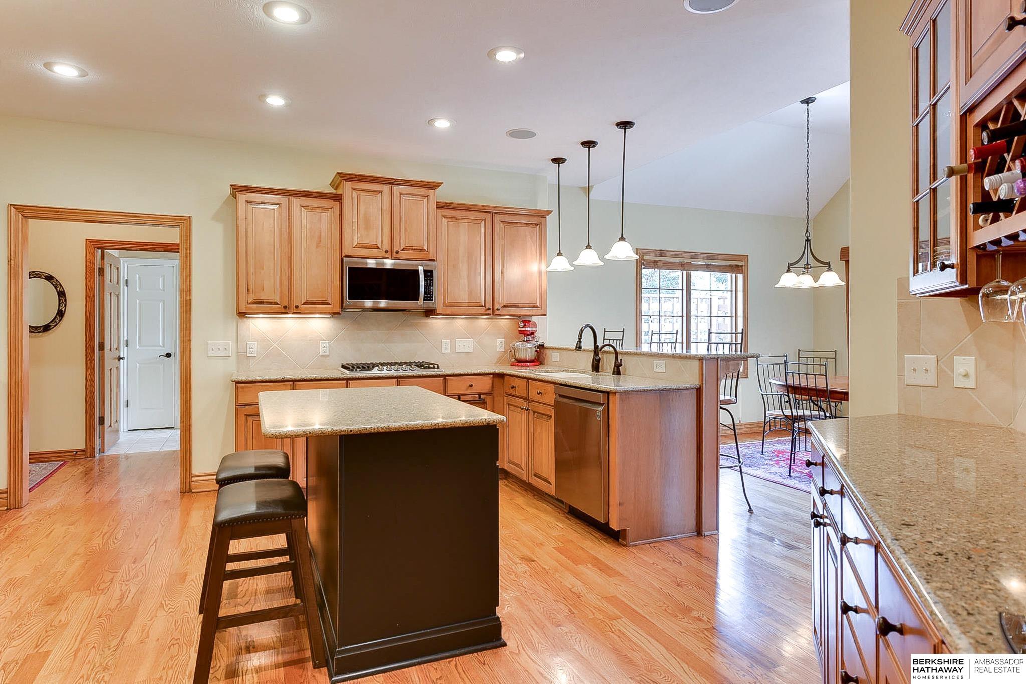 18057 Mayberry Street, Elkhorn, Nebraska image 18