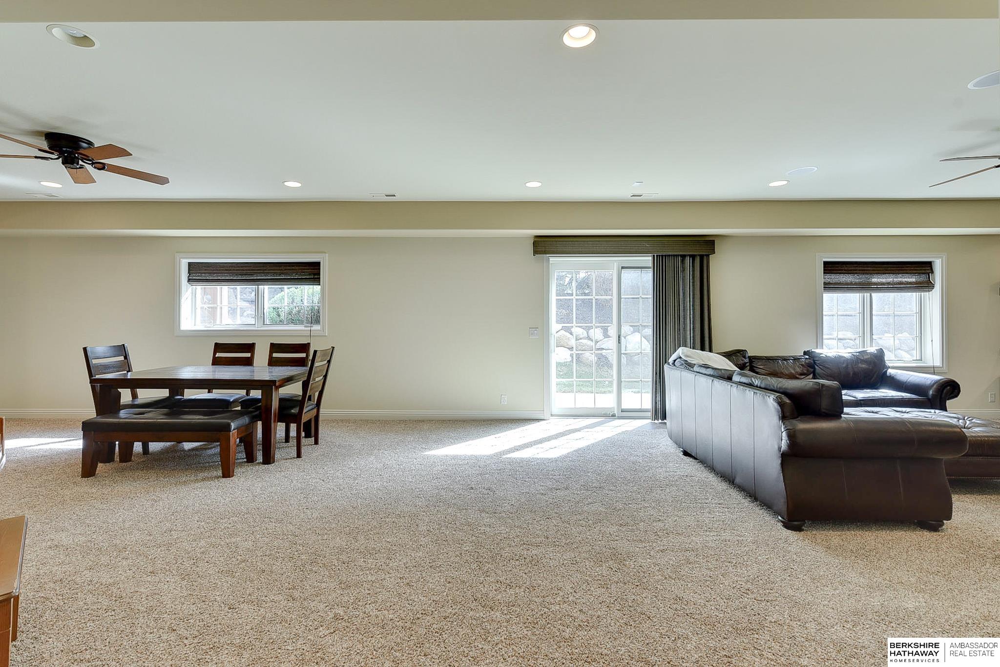 18057 Mayberry Street, Elkhorn, Nebraska image 46