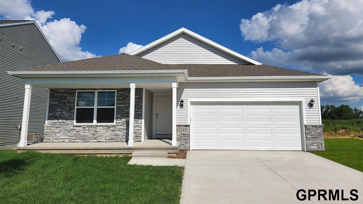 8416 S 176th Avenue, Omaha, Nebraska image 1
