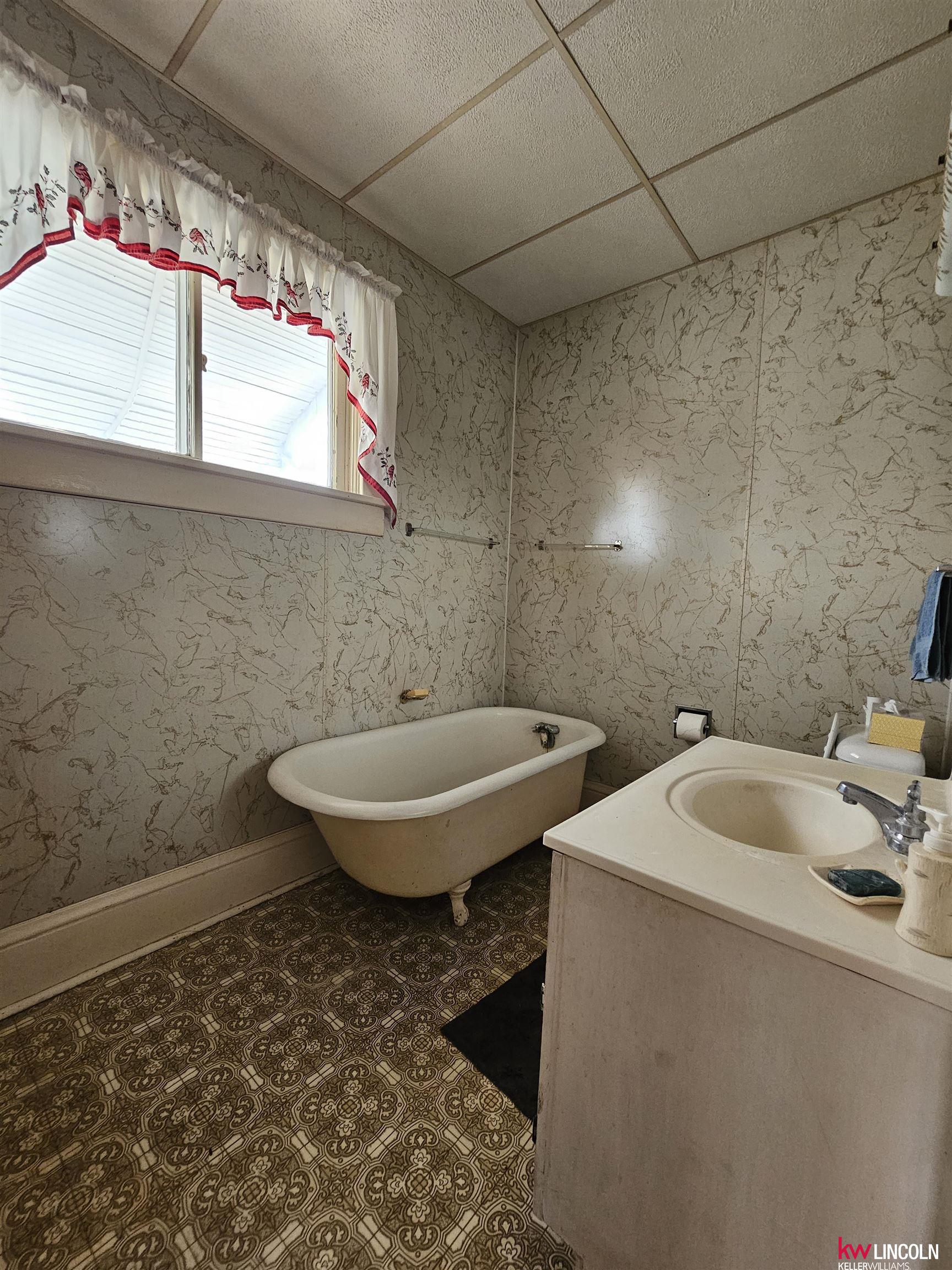 568 S Montgomery Avenue, Nelson, Nebraska image 11
