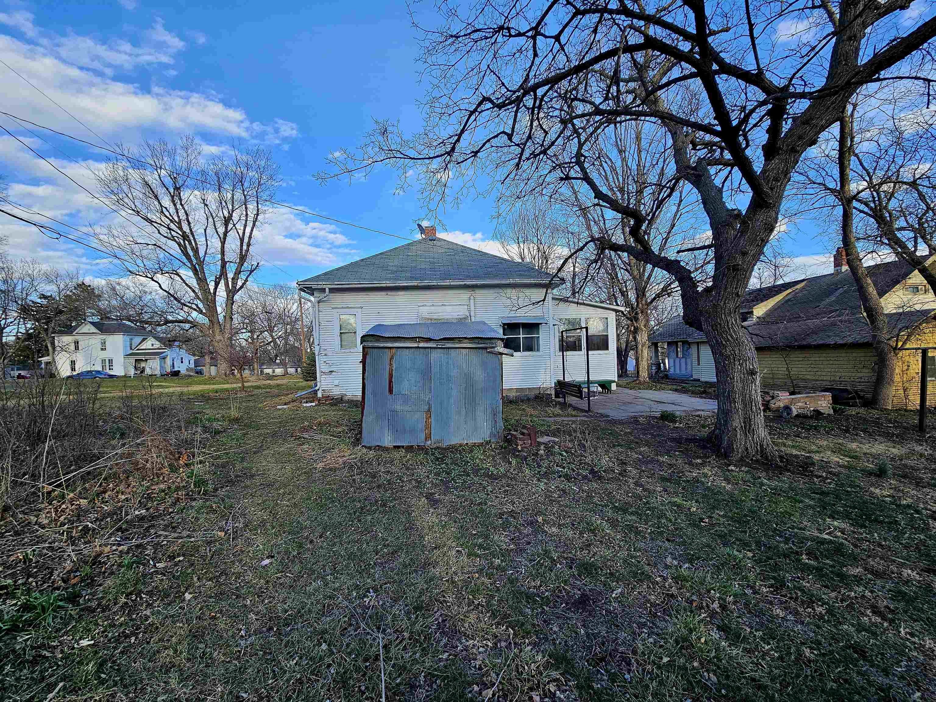 568 S Montgomery Avenue, Nelson, Nebraska image 5