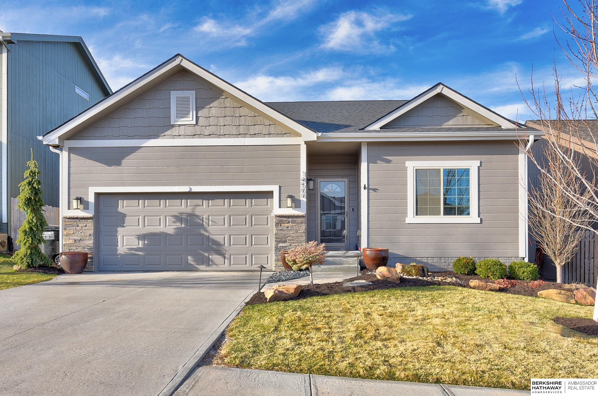 14566 Potter Circle, Bennington, Nebraska image 1