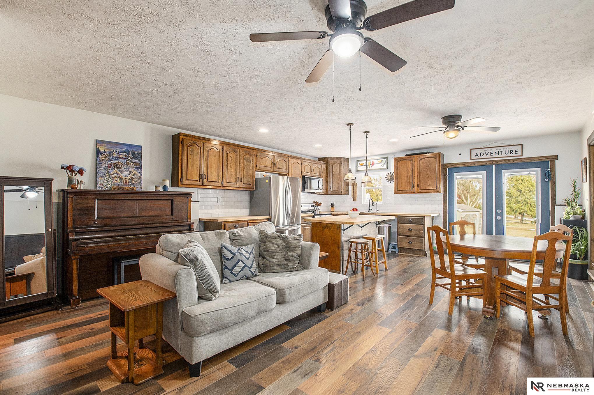 10255 Otter Trail, Plattsmouth, Nebraska image 4