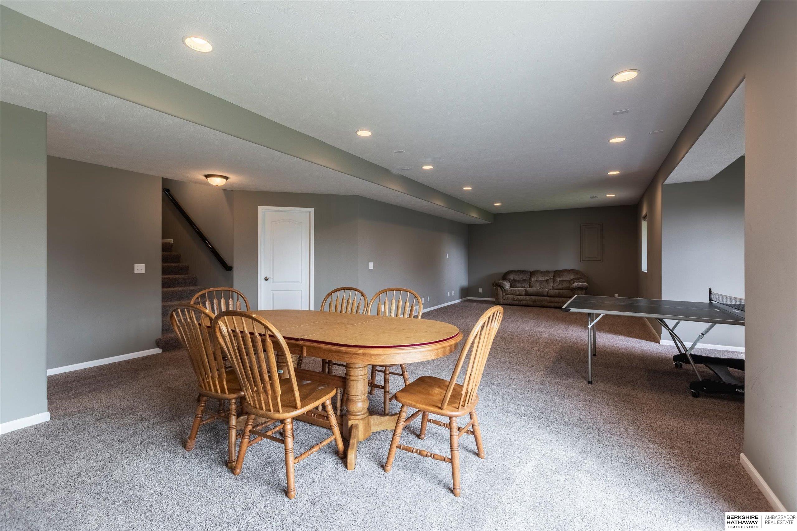 2049 S 199 Street, Omaha, Nebraska image 30