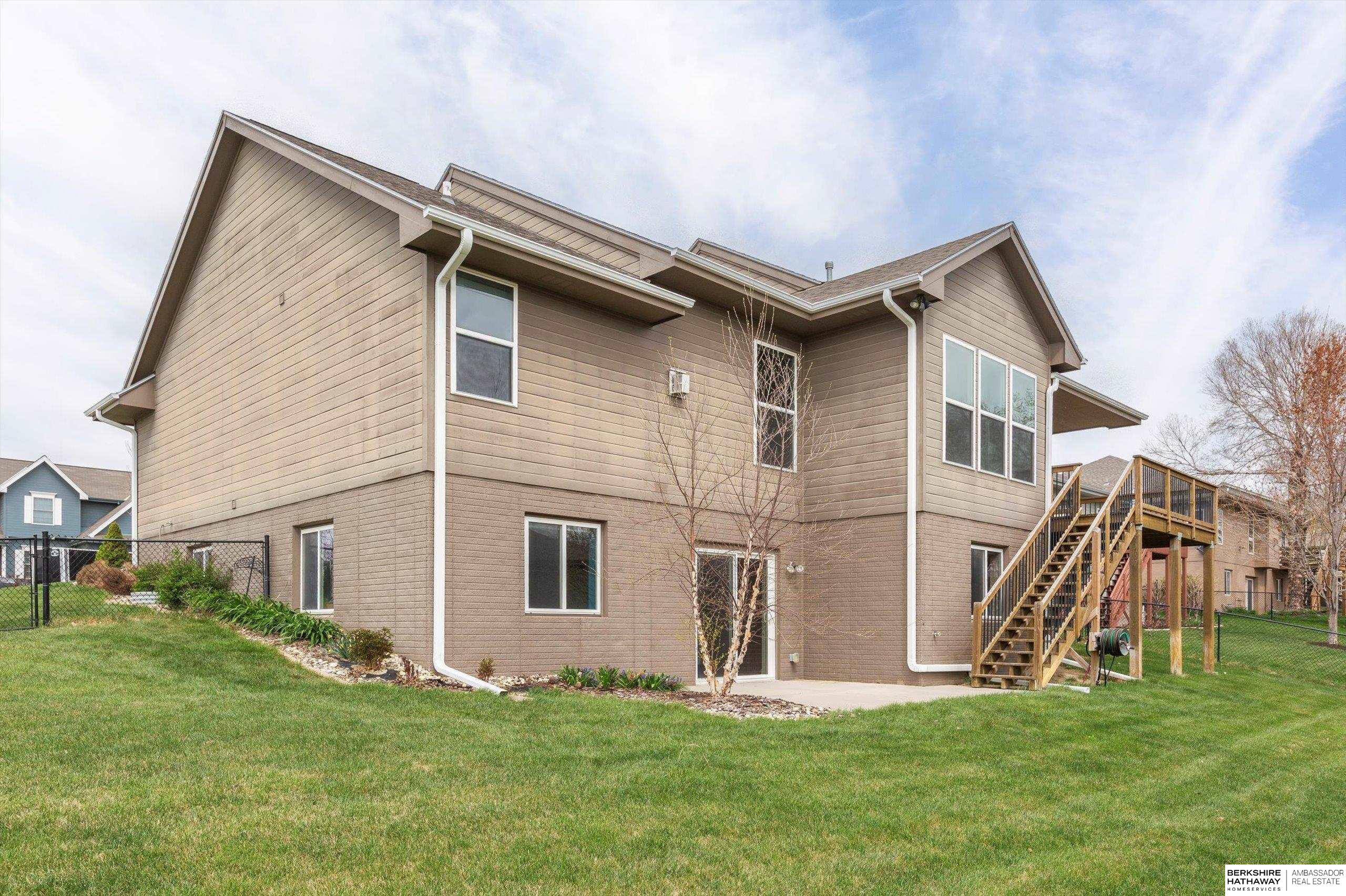 2049 S 199 Street, Omaha, Nebraska image 38