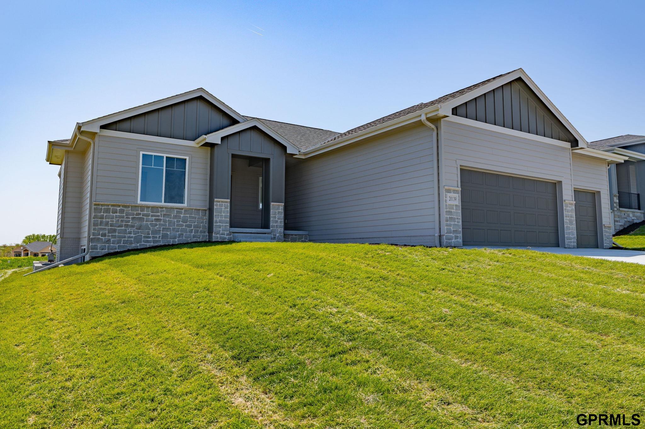 20139 S Street, Omaha, Nebraska image 2