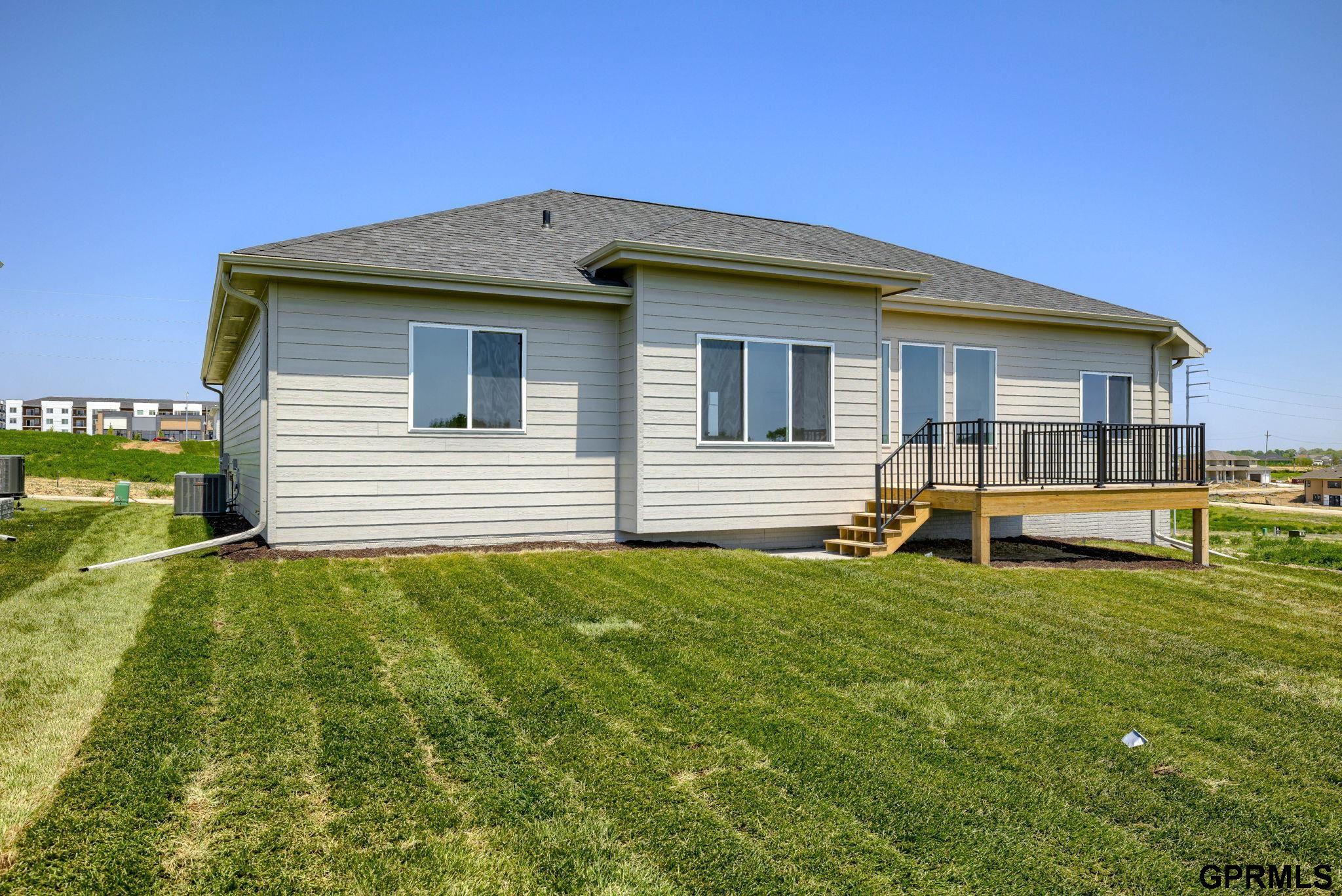 20139 S Street, Omaha, Nebraska image 24