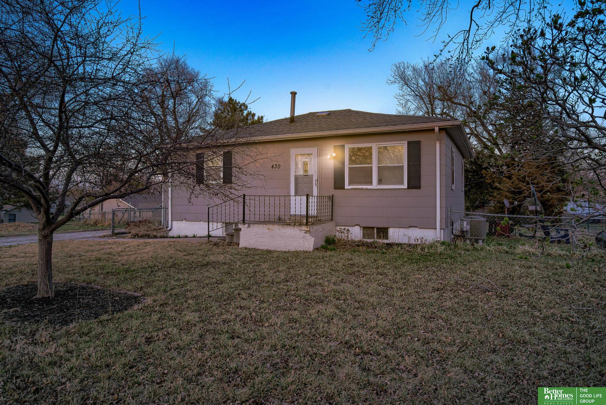 17609 Tucker Street, Bennington, Nebraska image 1