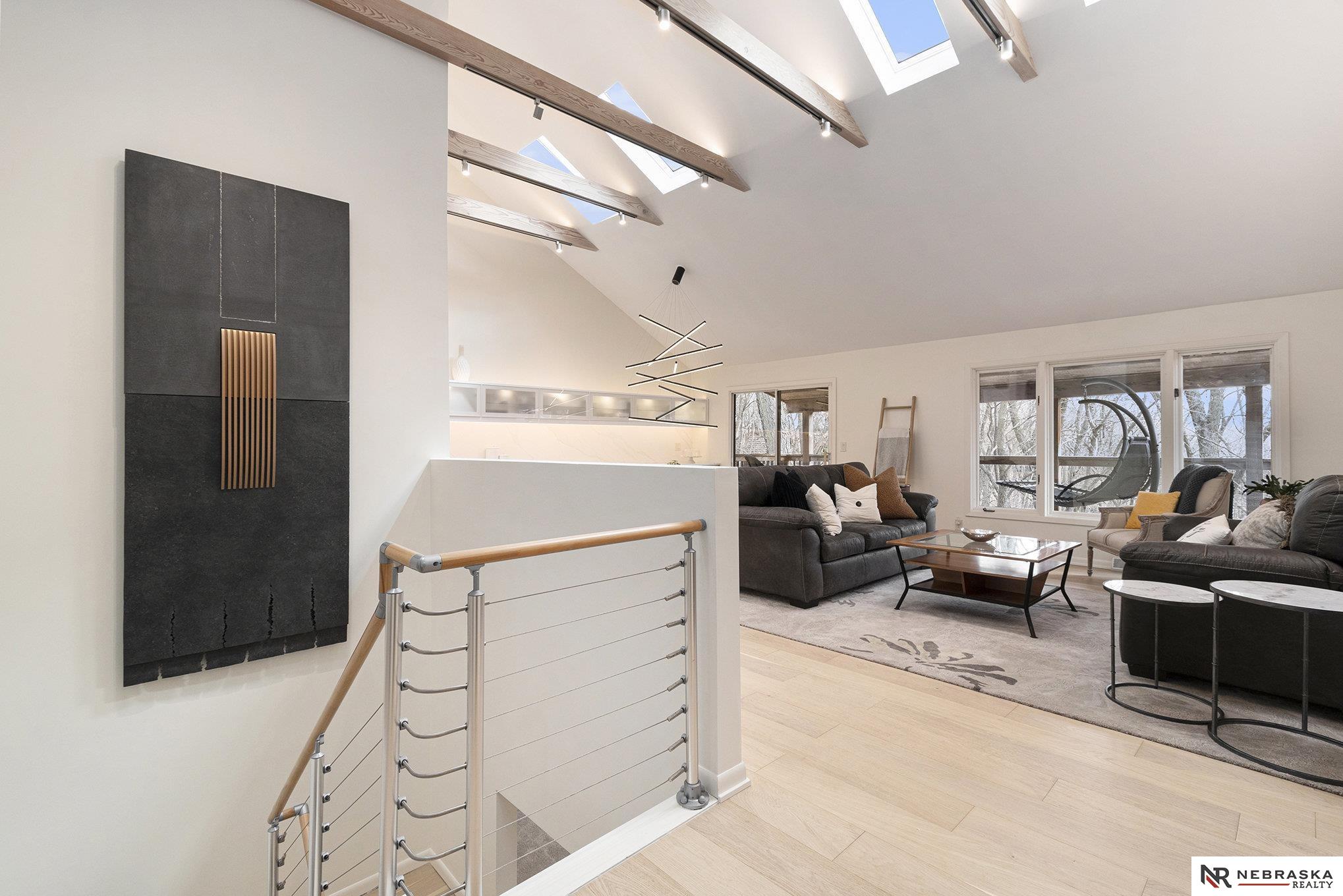 209 Oakridge Court, Bellevue