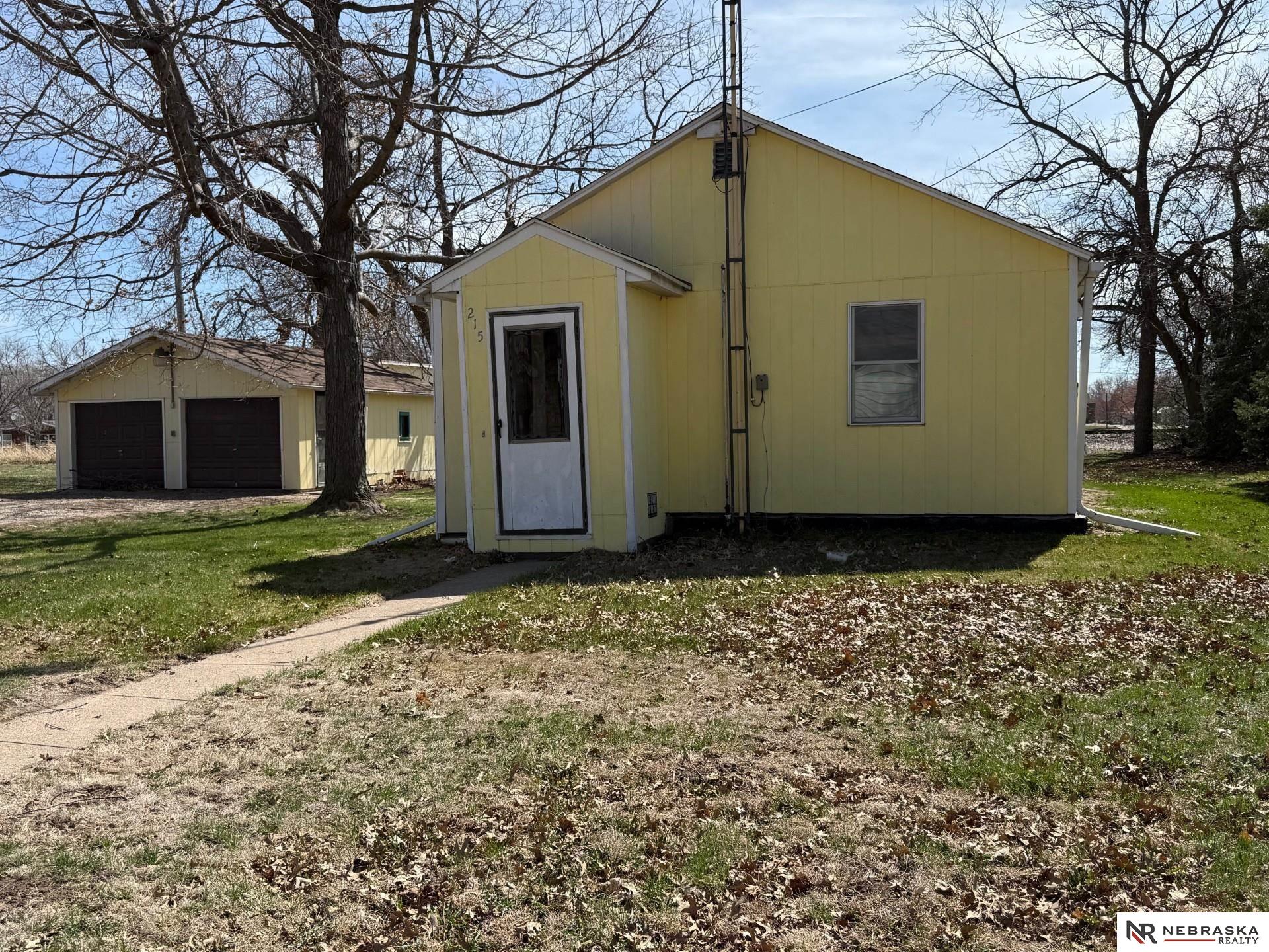 215 1st Street, Utica, Nebraska image 1