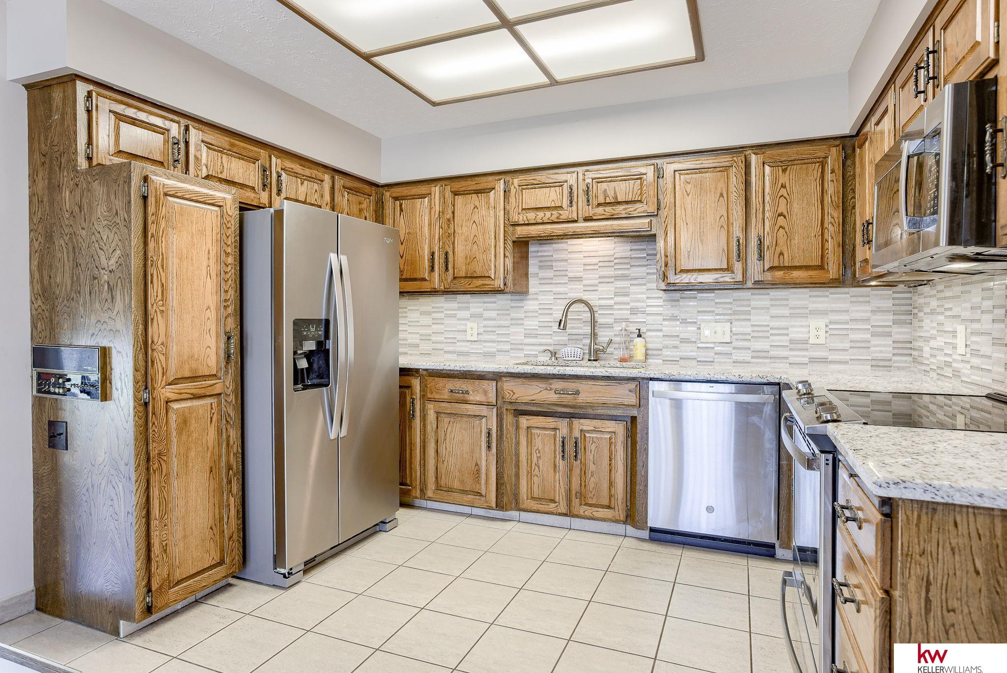 13964 Arbor Circle, Omaha, Nebraska image 7