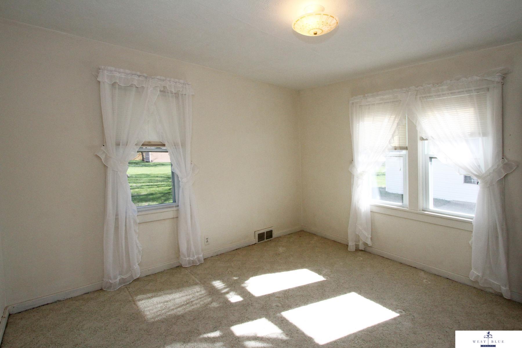 974 Maple Street, Friend, Nebraska image 12