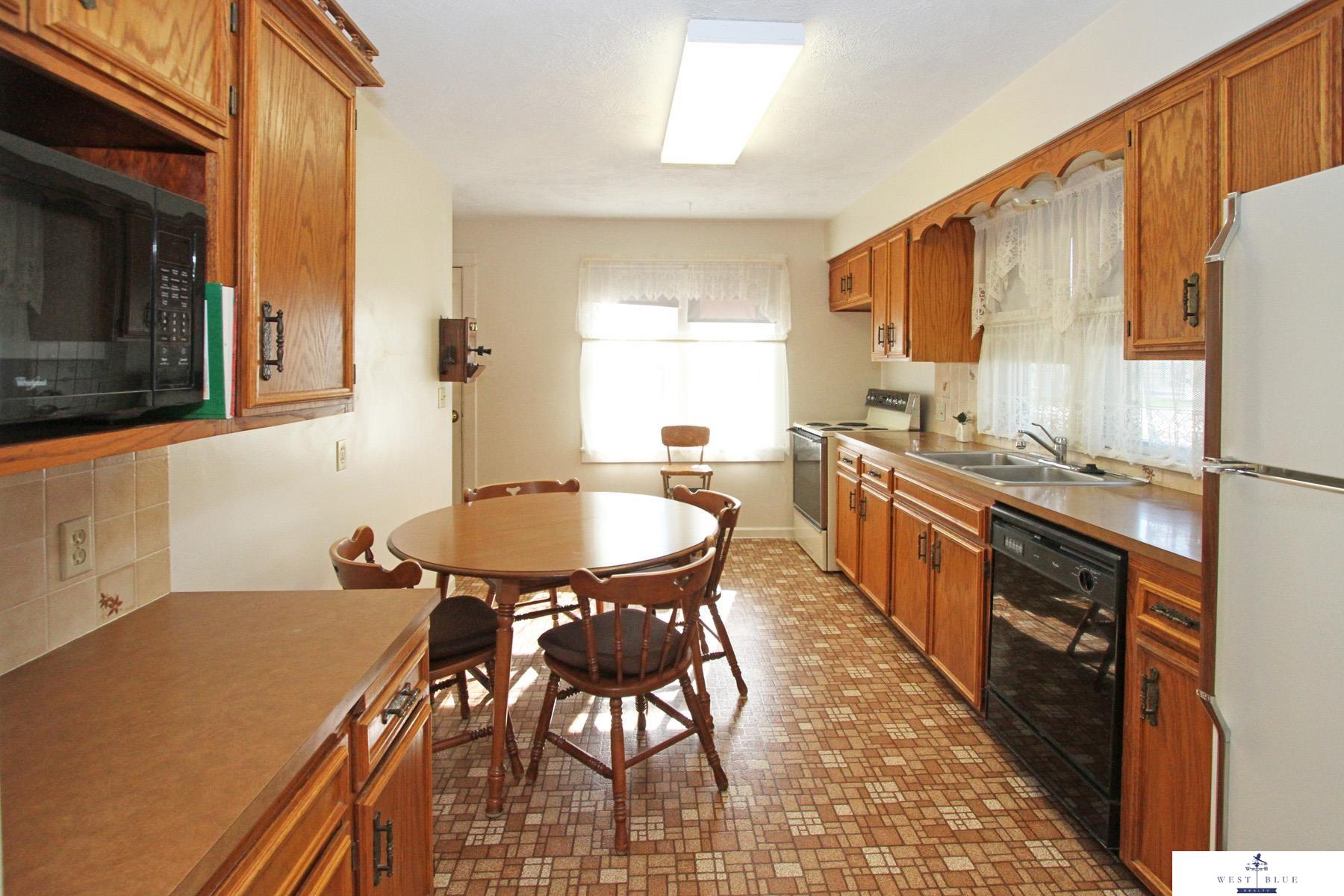 974 Maple Street, Friend, Nebraska image 7