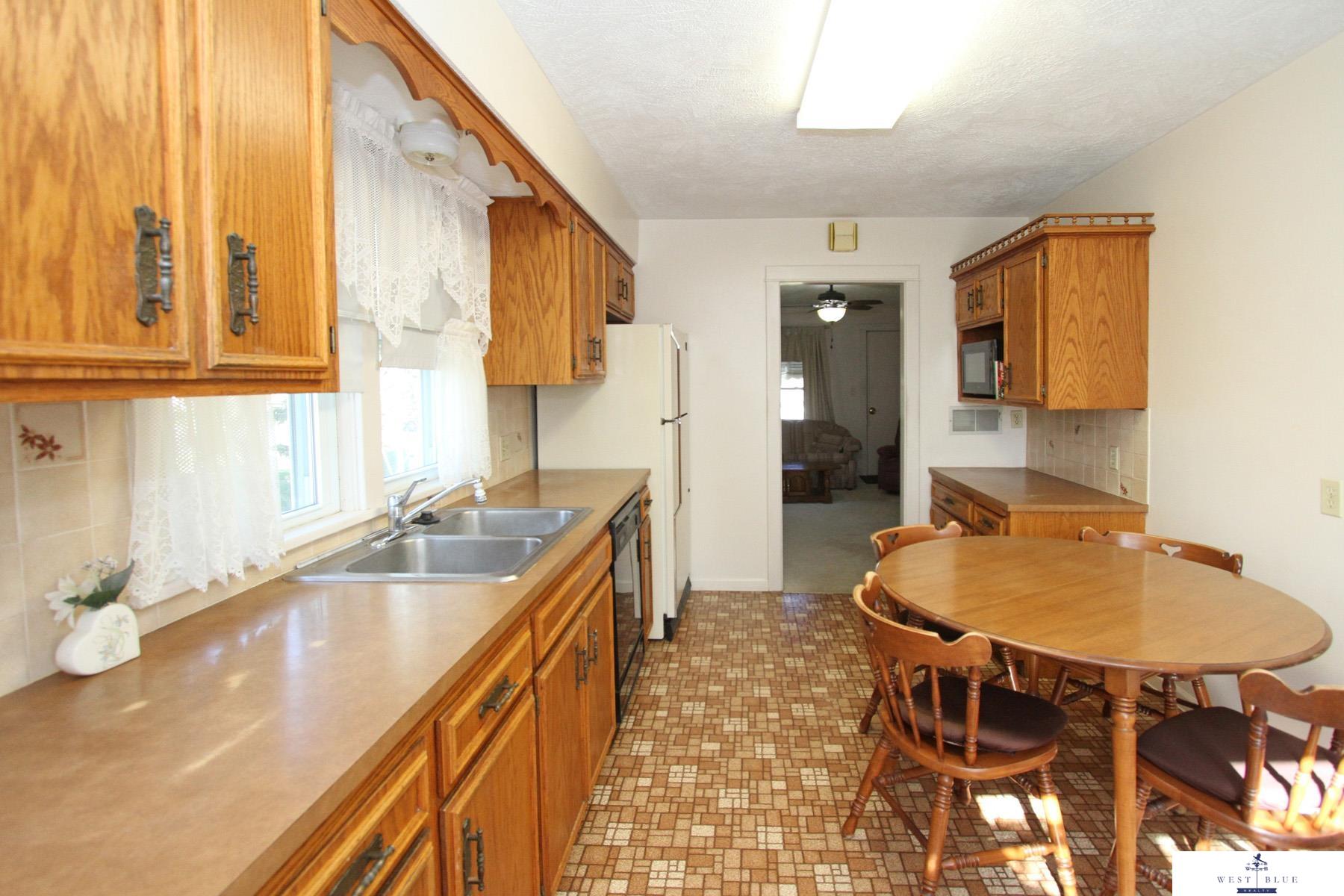 974 Maple Street, Friend, Nebraska image 8