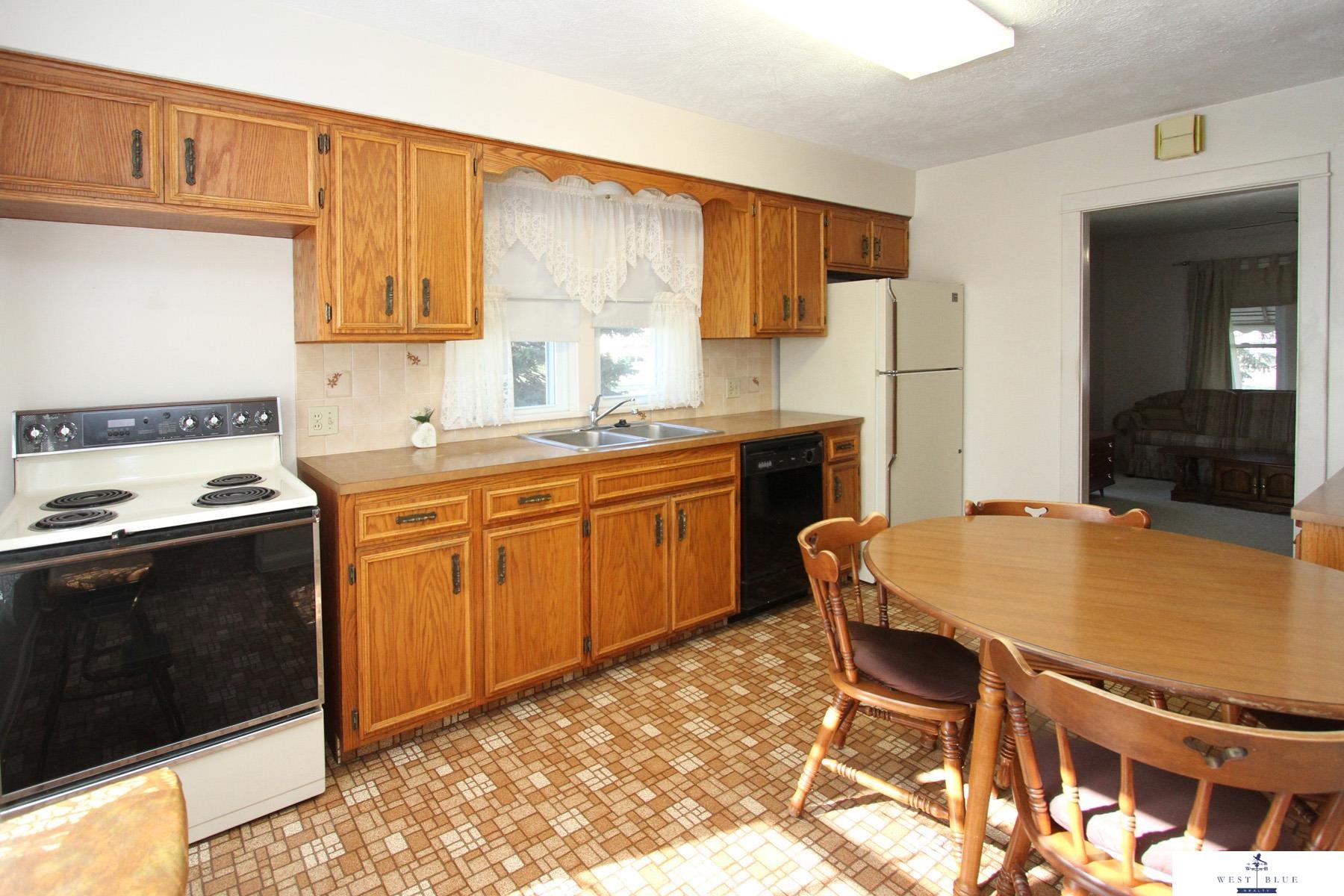 974 Maple Street, Friend, Nebraska image 9