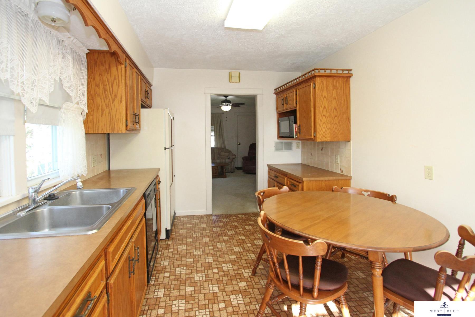 974 Maple Street, Friend, Nebraska image 10