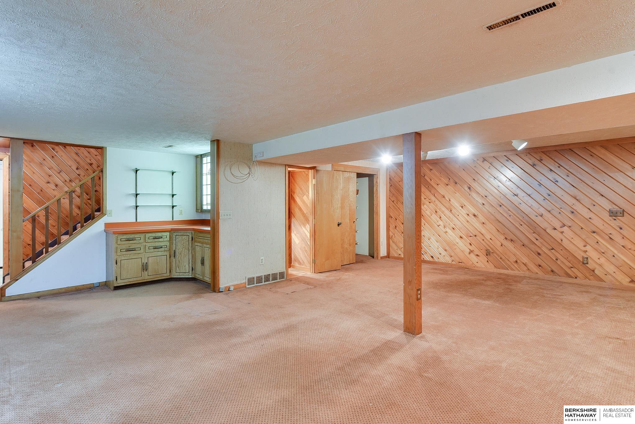 607 Meadow Road, Omaha, Nebraska image 33