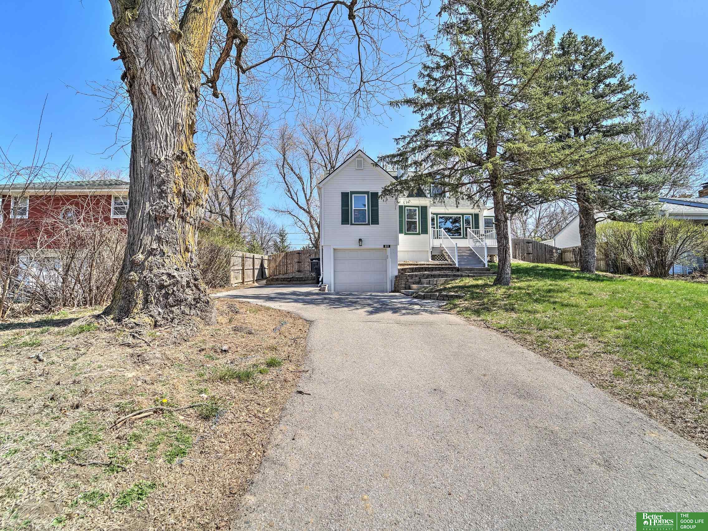 811 S 68th Street, Omaha, Nebraska image 2