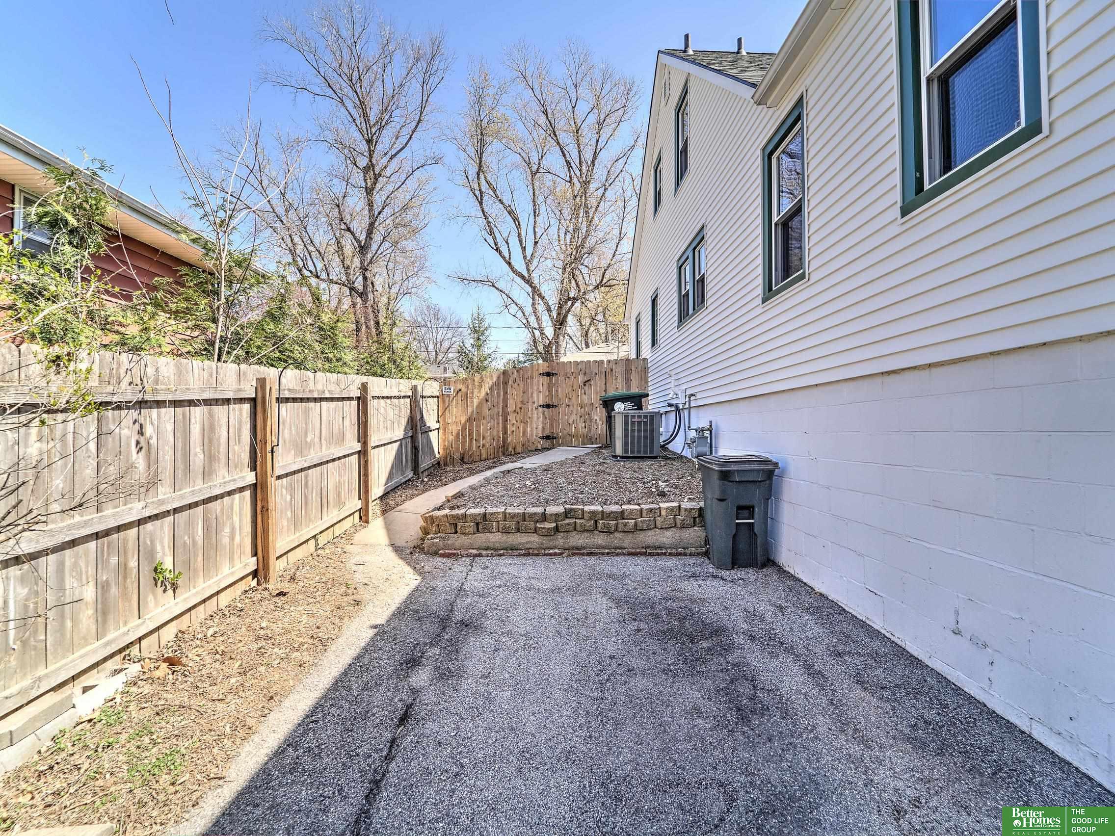 811 S 68th Street, Omaha, Nebraska image 10
