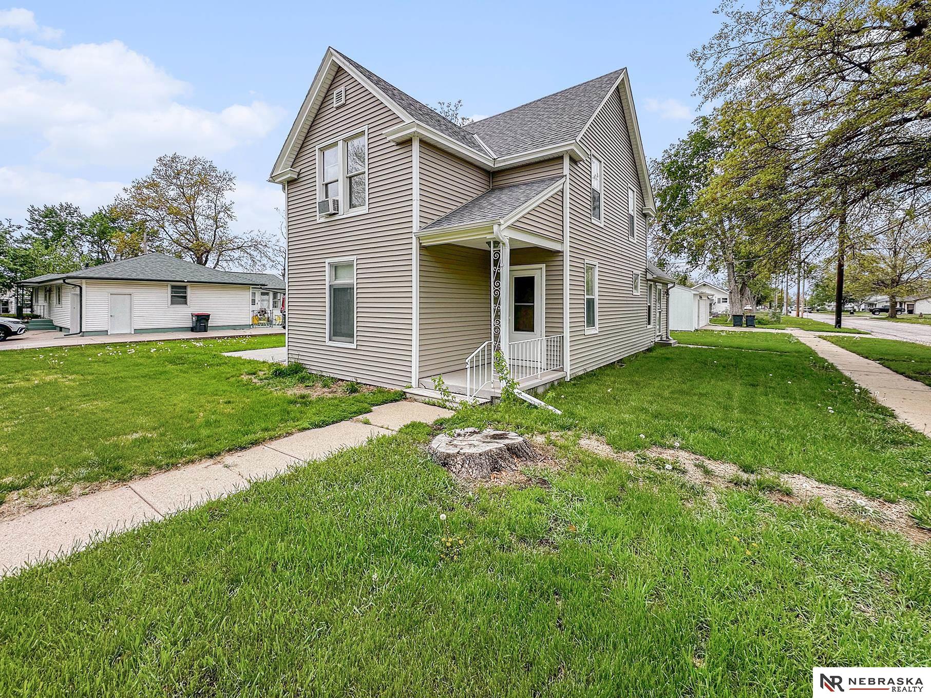 7042 Burlington Avenue, Lincoln, Nebraska image 1